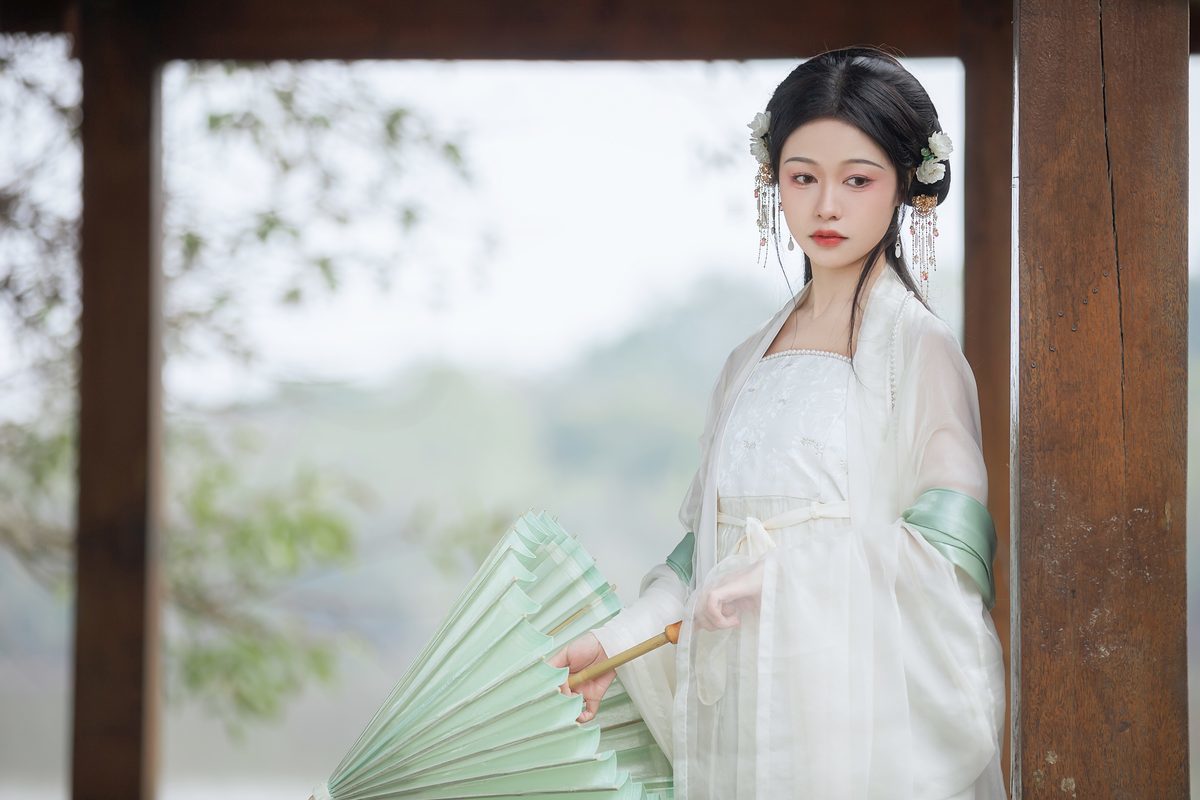 图片[19]-YiTuYu艺图语 Vol.3529 Li Yi Yi[23P]-六色网