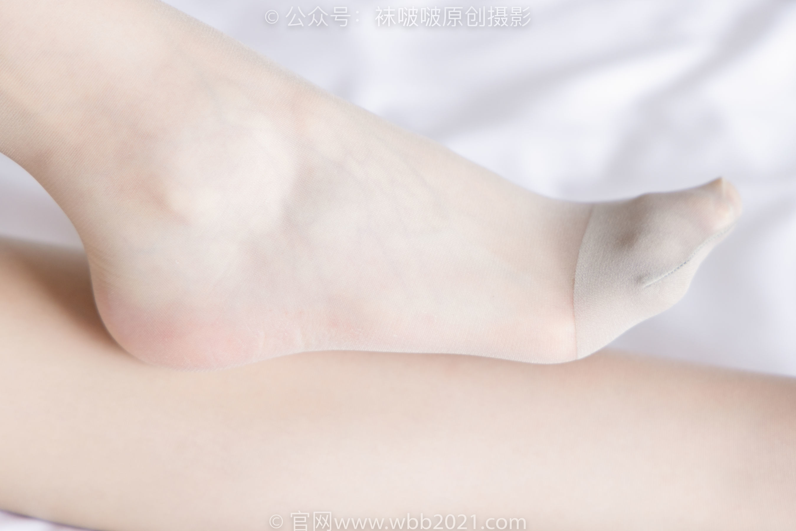 图片[28]-BoBoSocks袜啵啵 No.305 小甜豆 -运动鞋、人字拖、袜套、油亮白丝[140P]-六色网
