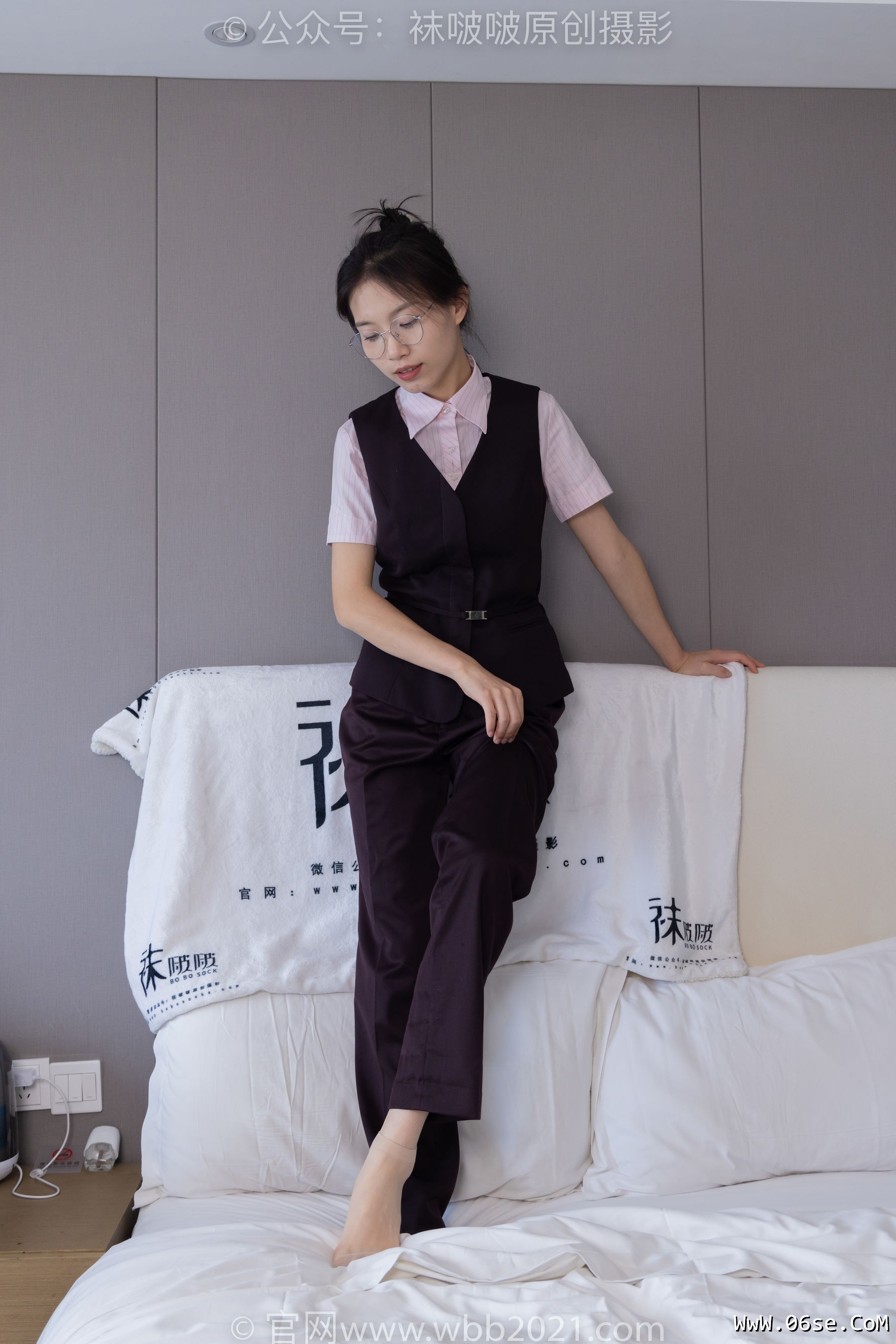 图片[16]-BoBoSocks袜啵啵 No.271 芝士 -平底鞋、短肉丝、银行制服[146P]-六色网