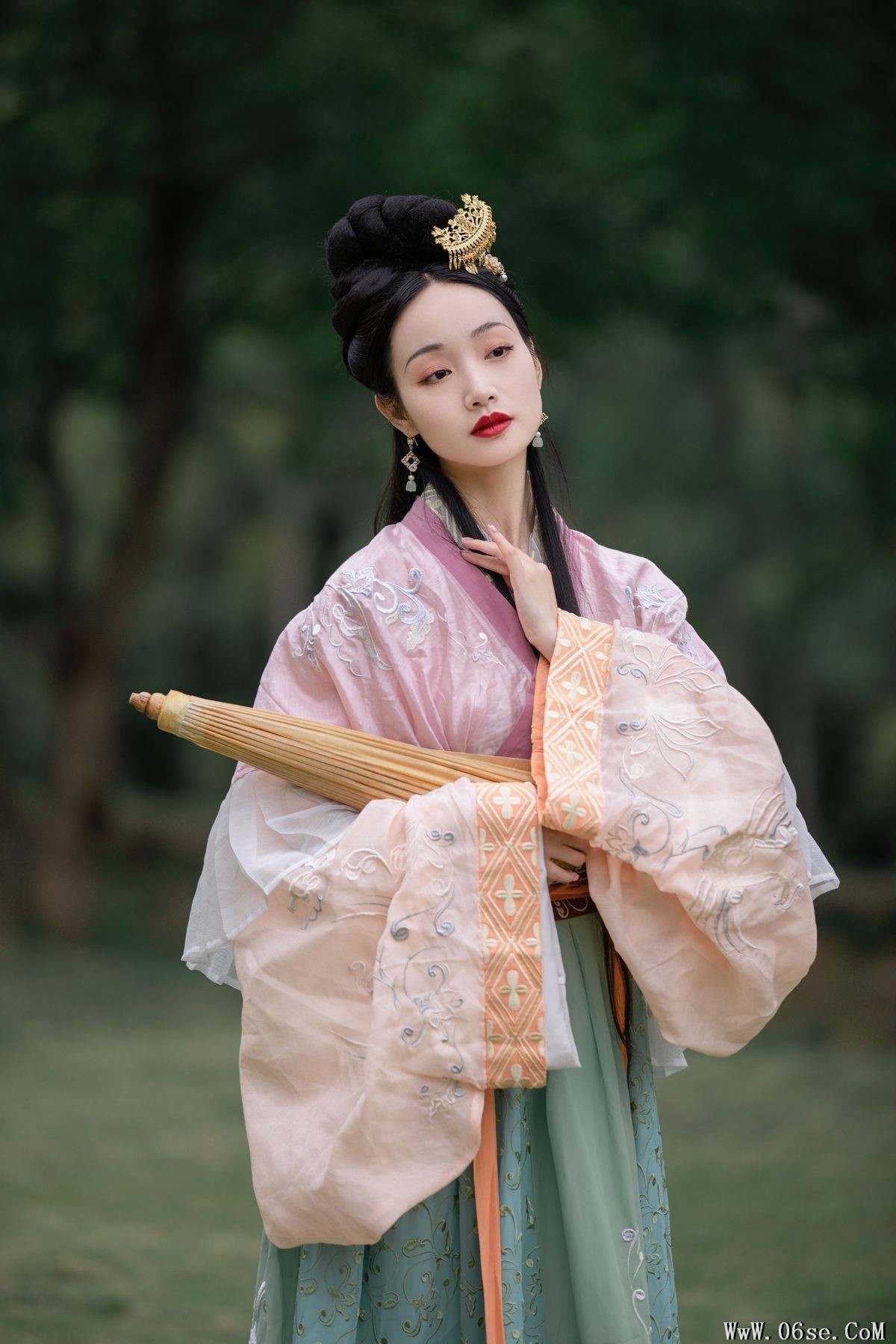 图片[3]-YiTuYu艺图语 Vol.4585 Ling Zi Xi[22P]-六色网