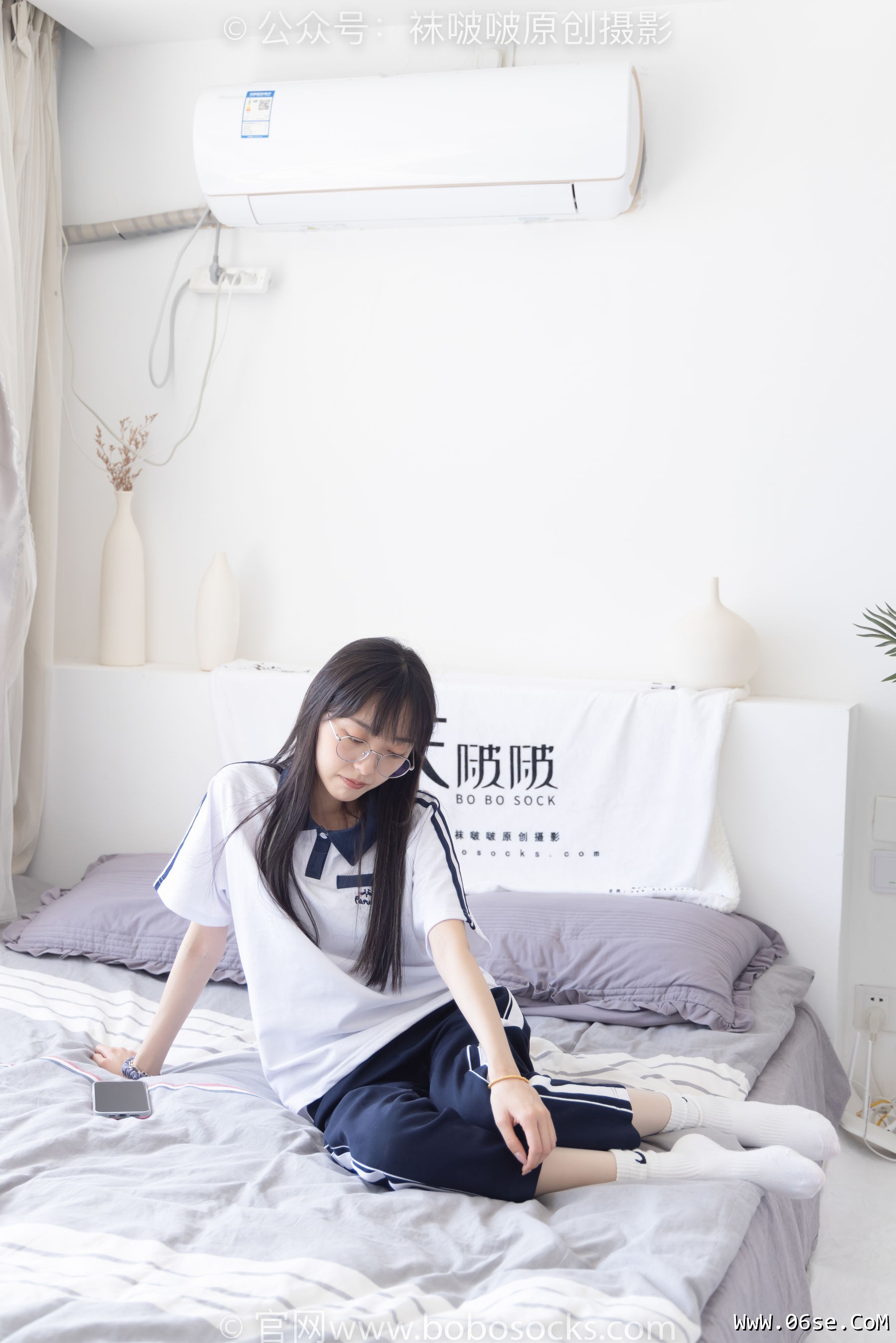 图片[76]-BoBoSocks袜啵啵 No.207 稚予 -aj板鞋、白棉袜、油亮白丝、校服裤里丝[140P]-六色网