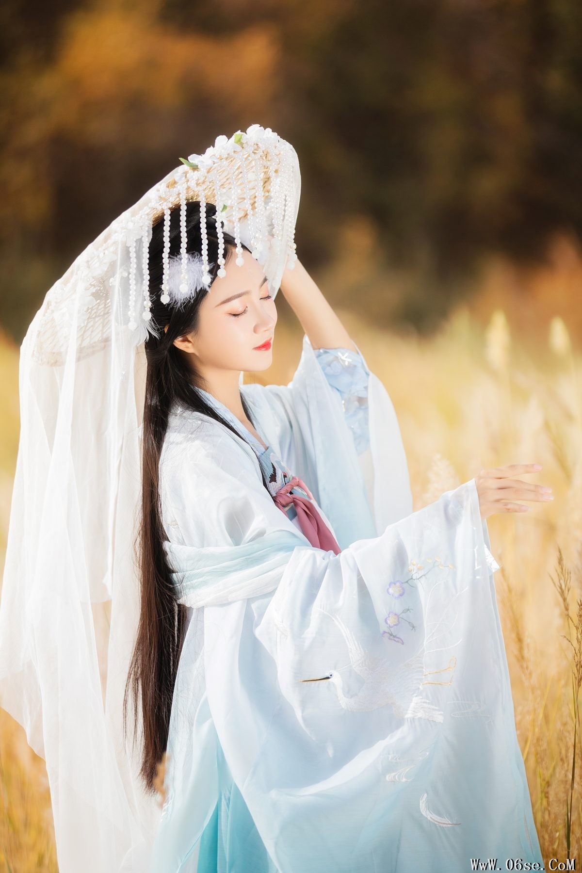 图片[5]-YiTuYu艺图语 Vol.4221 Qi Luo Sheng De Xiao Su Su[27P]-六色网