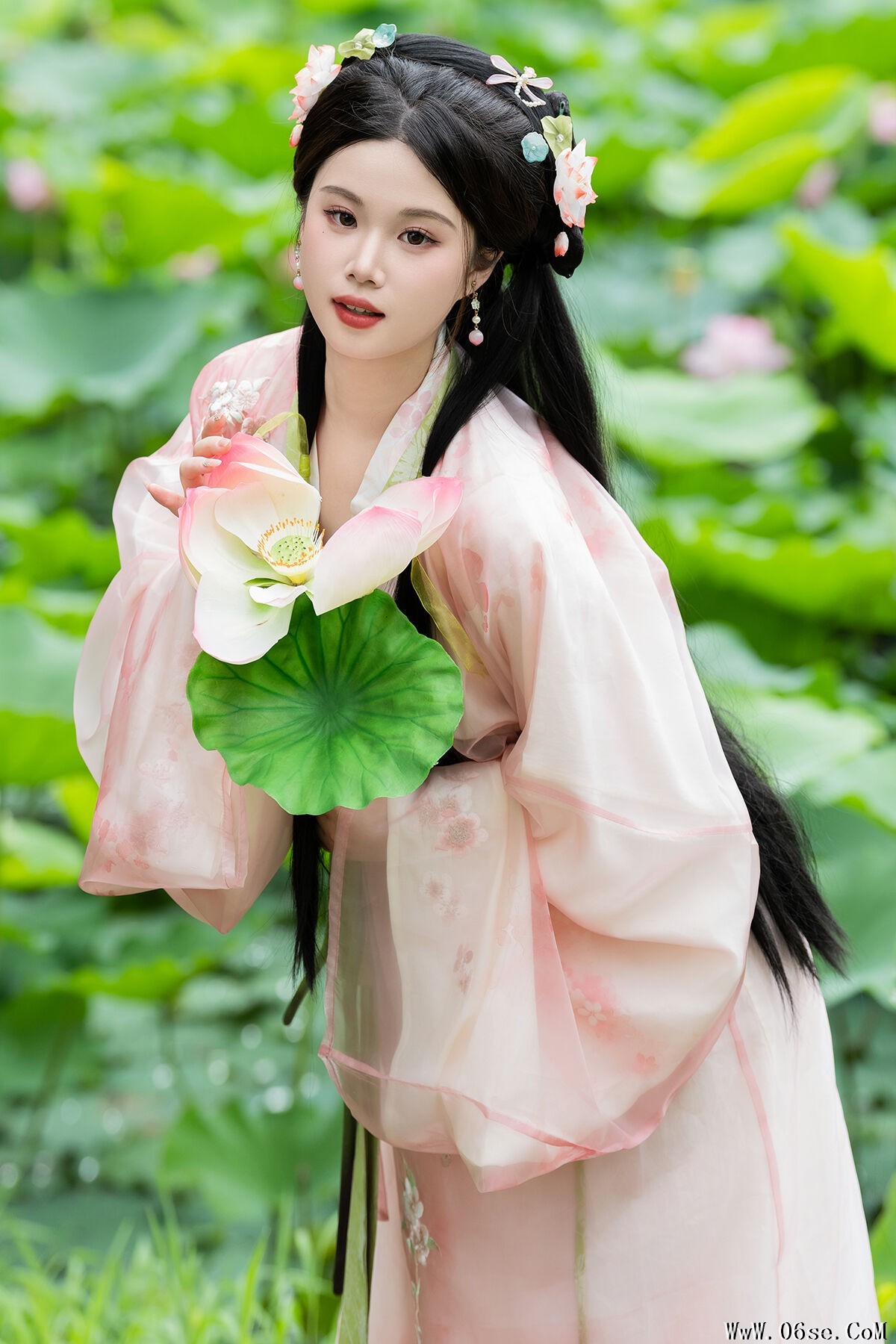 YiTuYu艺图语 Vol.7333 Xi Gua[25P]-六色网