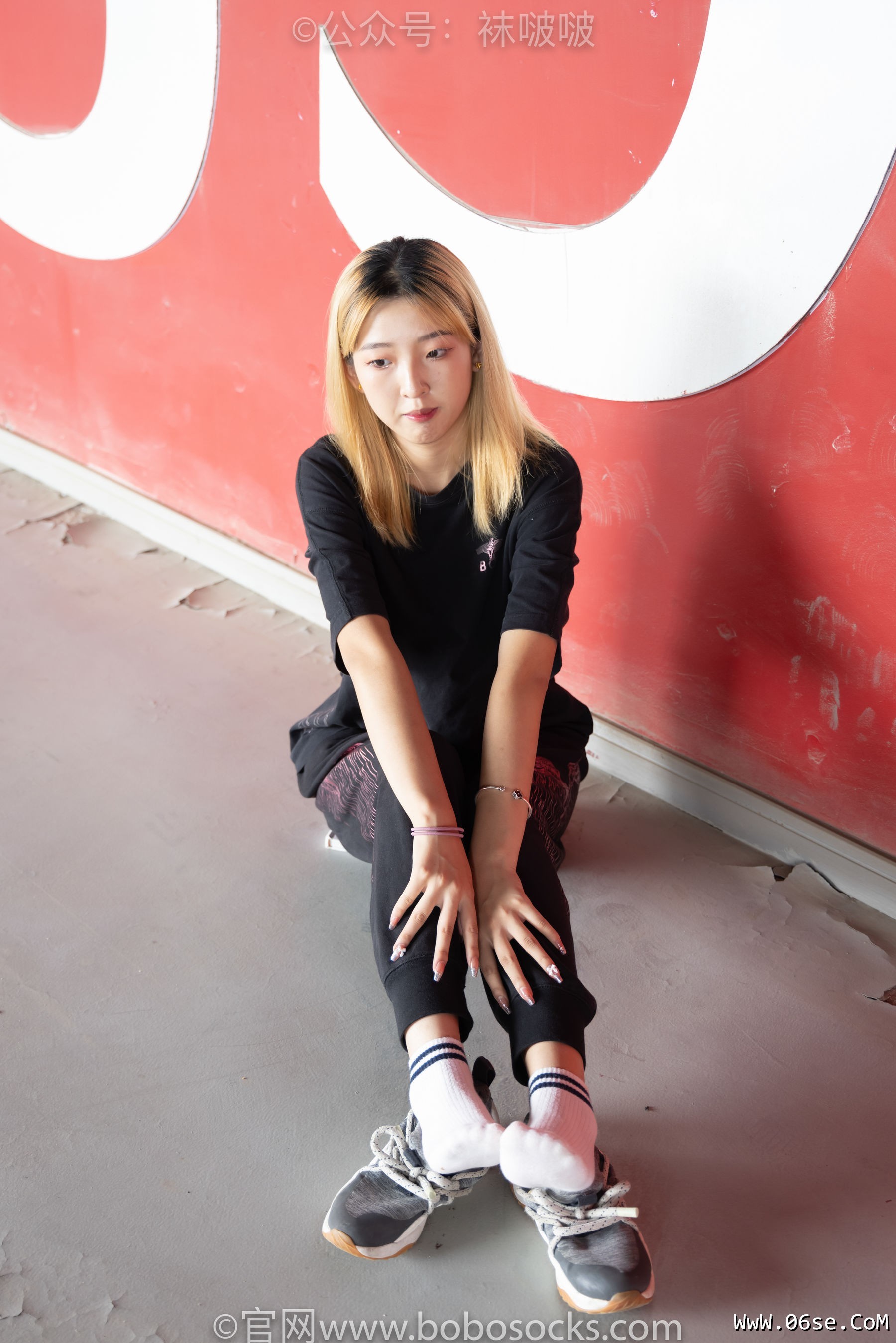 图片[52]-BoBoSocks袜啵啵 No.018 木木-运动鞋、白棉袜、裸足[136P]-六色网