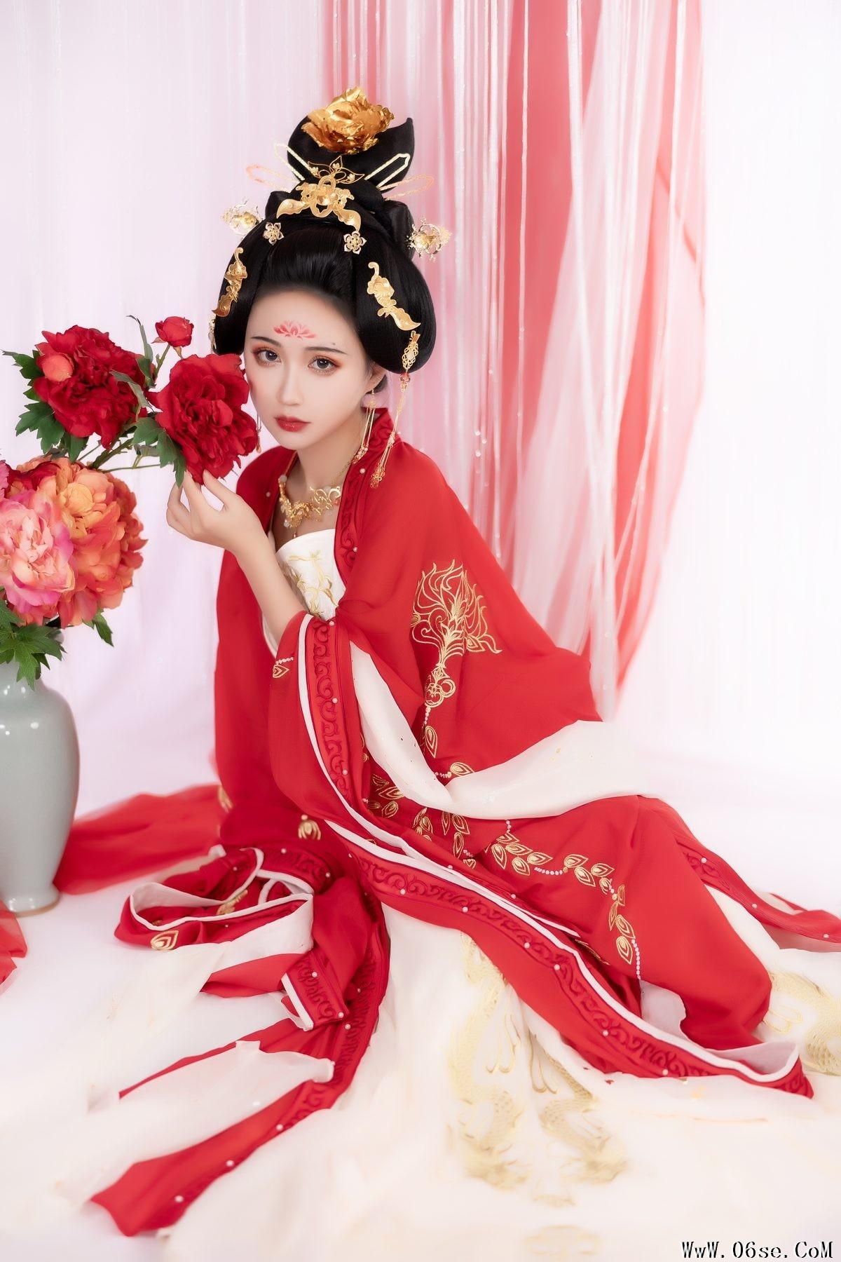 图片[23]-YiTuYu艺图语 Vol.3461 Qi Luo Sheng De Xiao Su Su[25P]-六色网