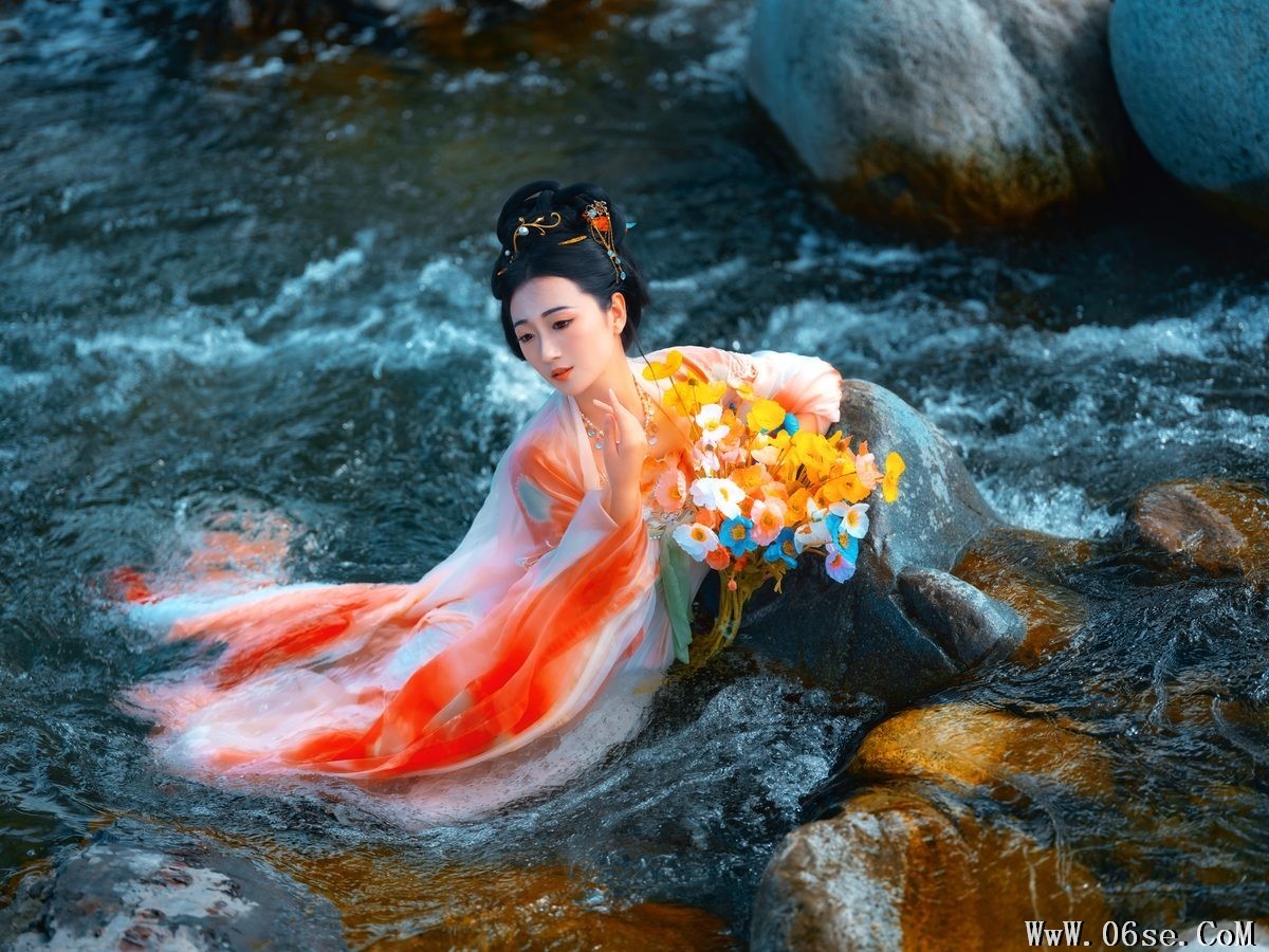 图片[6]-YiTuYu艺图语 Vol.5089 Long En Xing[49P]-六色网