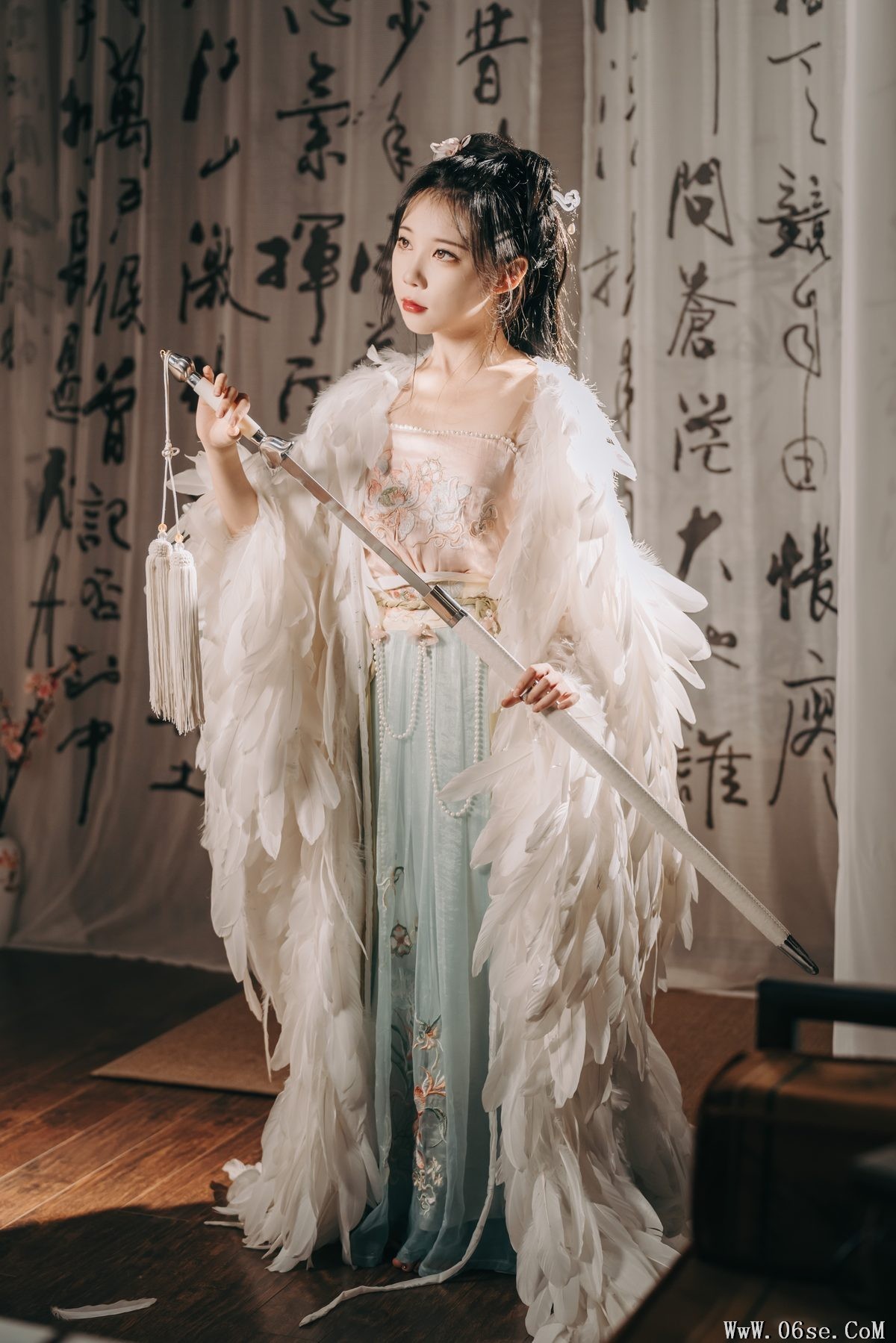 图片[27]-YiTuYu艺图语 Vol.3672 Zou Zou[39P]-六色网