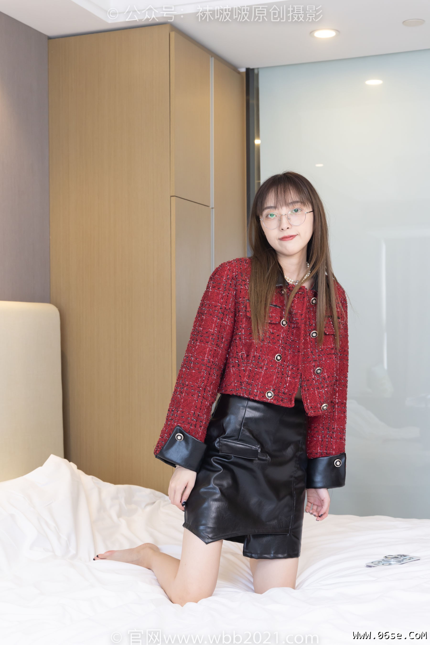 图片[94]-BoBoSocks袜啵啵 No.304 稚予 -两双高跟鞋、肉丝、裸足[160P]-六色网