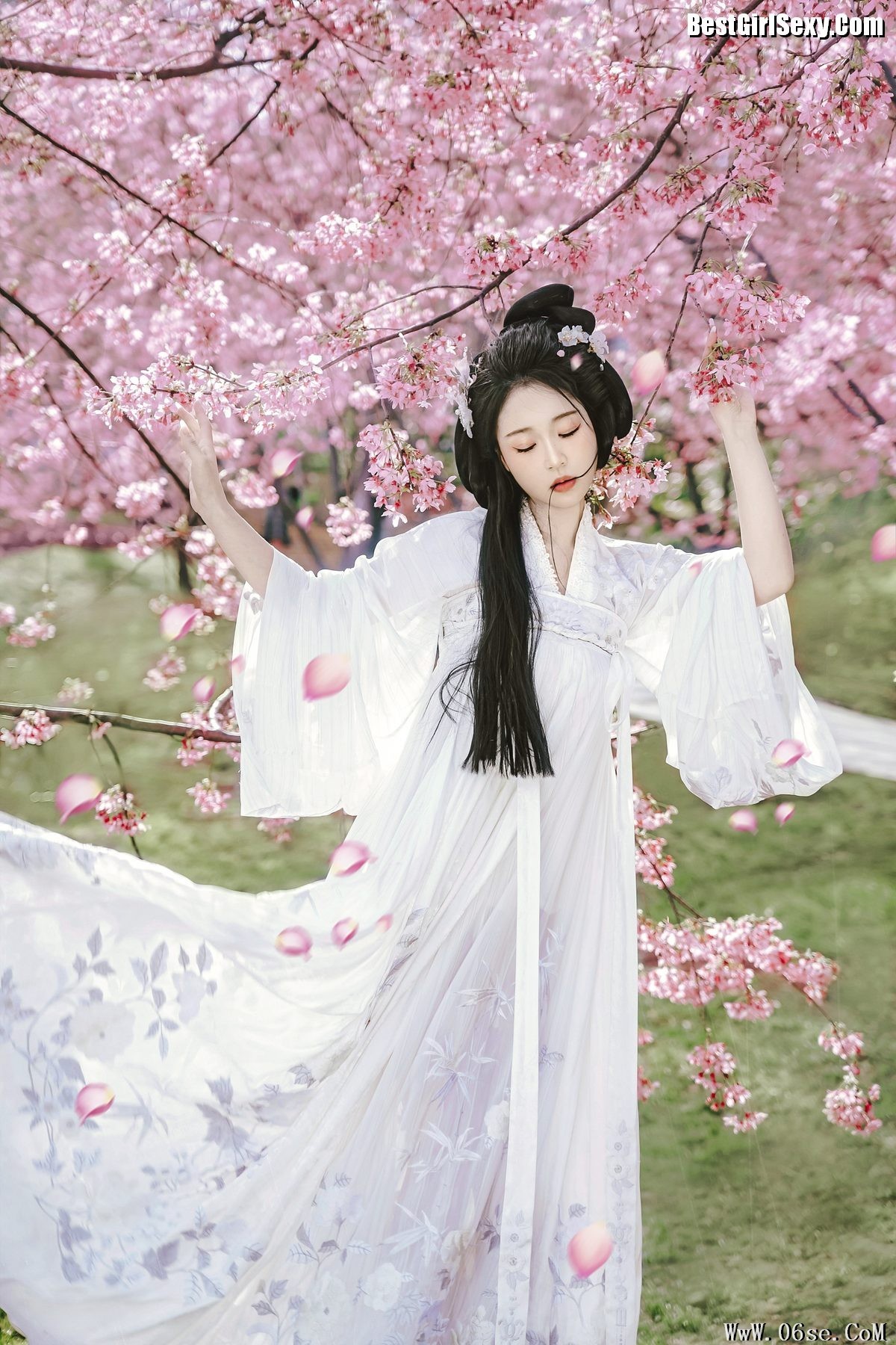 图片[22]-YiTuYu艺图语 Vol.4017 Miao Cui Jiao[23P]-六色网