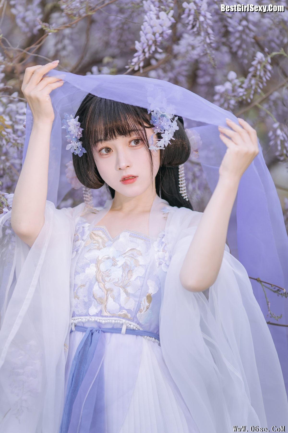 图片[11]-YiTuYu艺图语 Vol.4111 Me La Kong Que[21P]-六色网