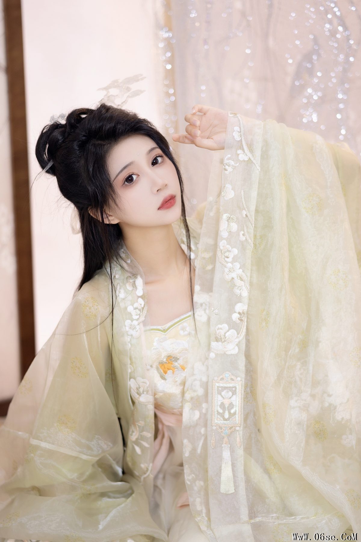 图片[7]-YiTuYu艺图语 Vol.4143 Qi Luo Sheng De Xiao Su Su[28P]-六色网