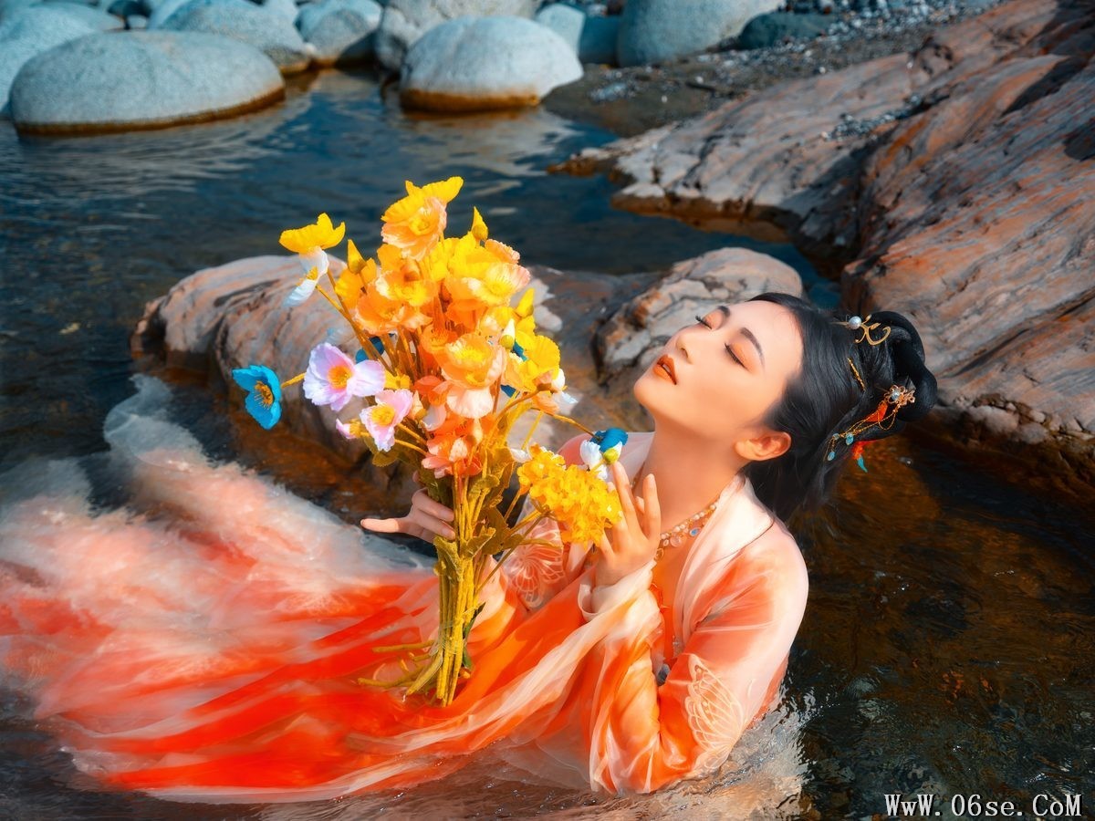 图片[40]-YiTuYu艺图语 Vol.5089 Long En Xing[49P]-六色网