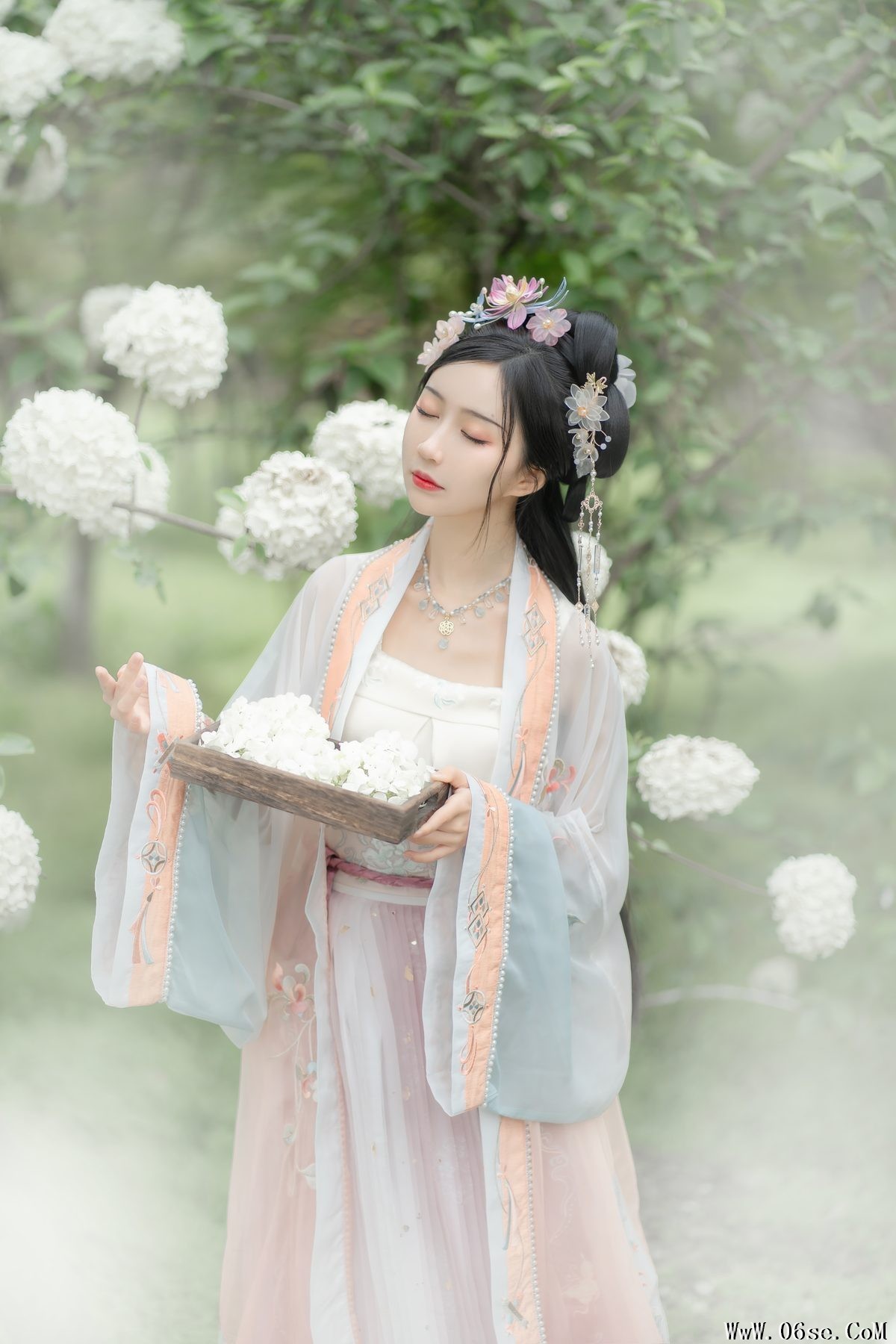 图片[10]-YiTuYu艺图语 Vol.3170 Qi Luo Sheng De Xiao Su Su[37P]-六色网