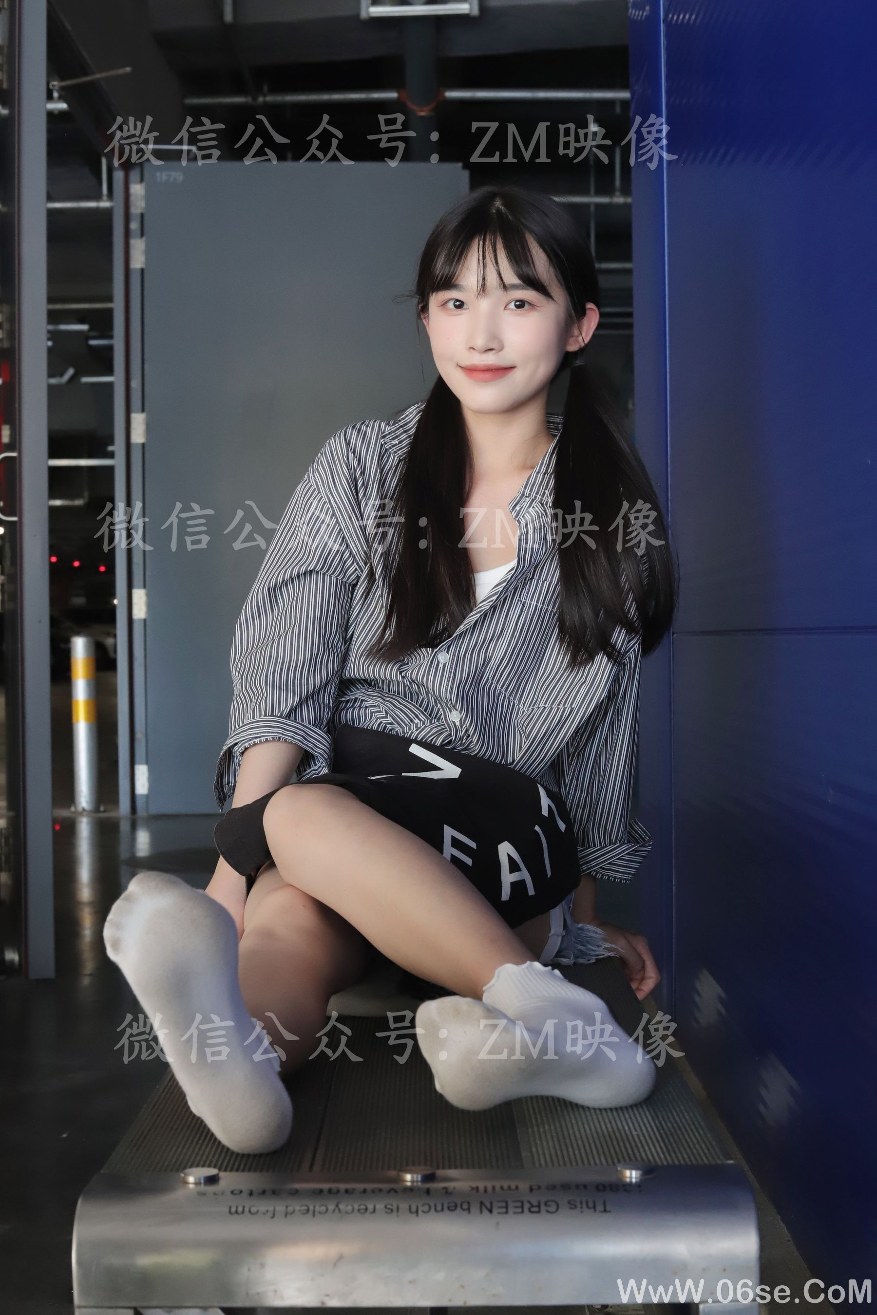 图片[221]-[织梦映像] 爱在深秋-轻罗小扇扑流萤[305P]-六色网