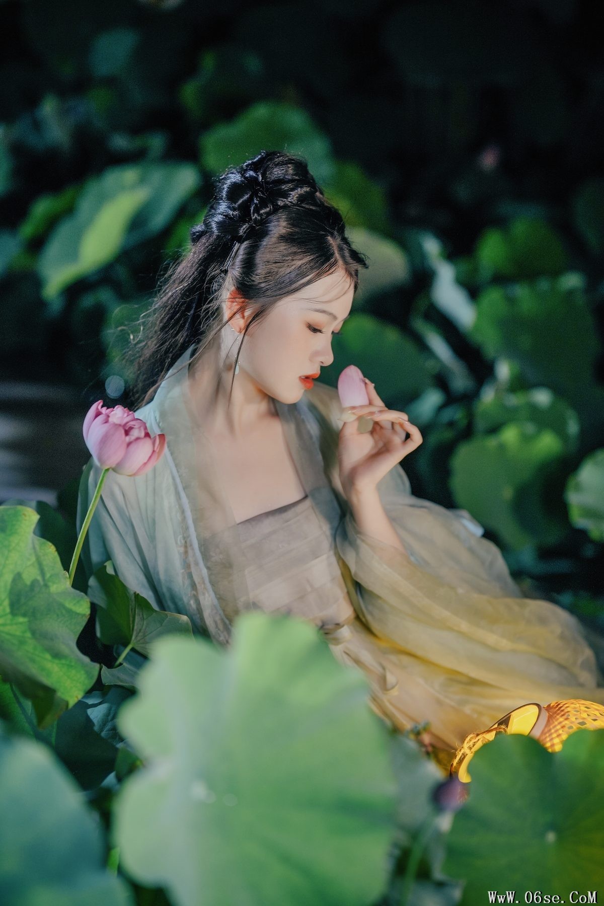 图片[21]-YiTuYu艺图语 Vol.4861 Yue Li[23P]-六色网