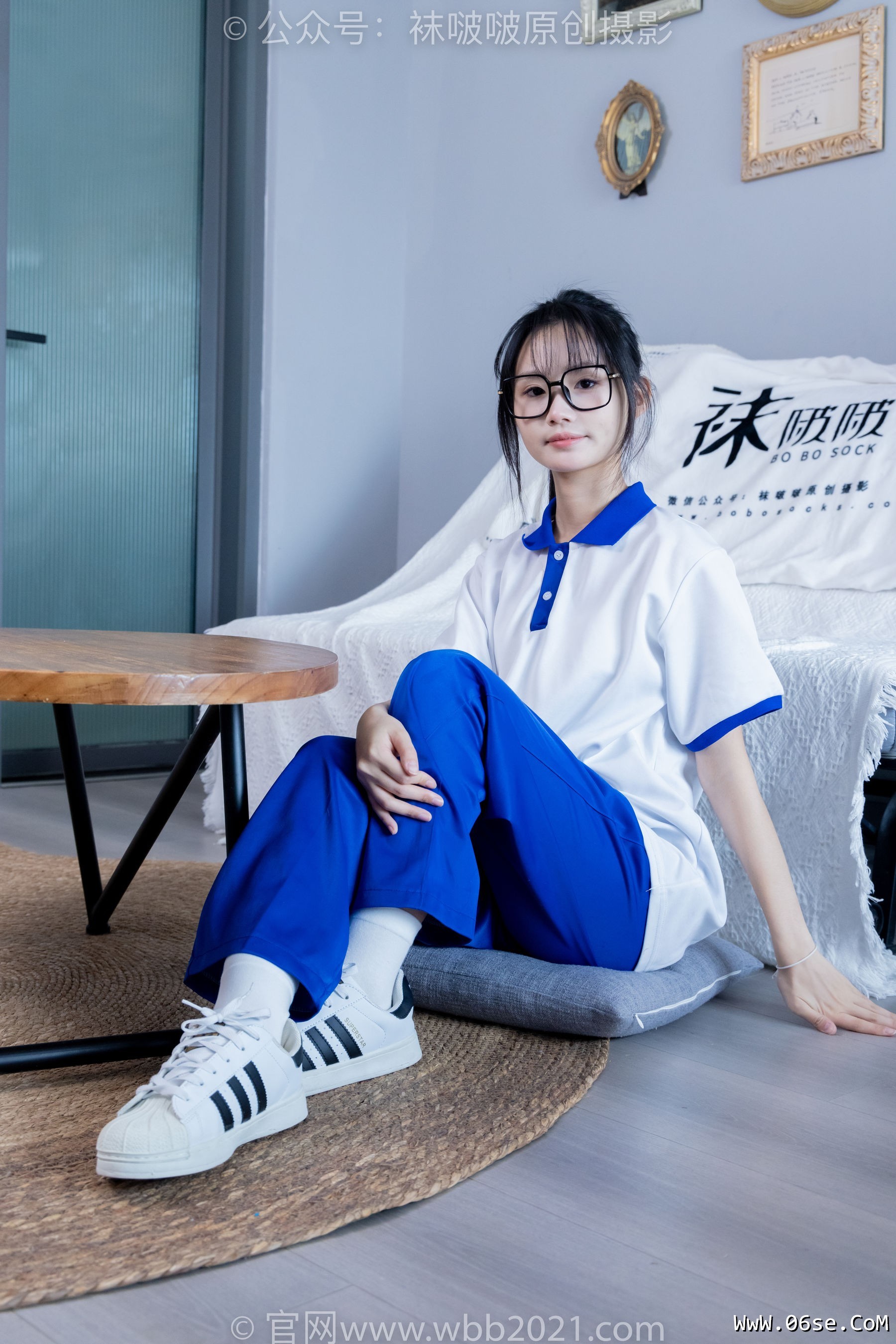 图片[103]-BoBoSocks袜啵啵 No.351 甜甜圈 -板鞋、白棉袜、肉丝、校服裤里丝[150P]-六色网