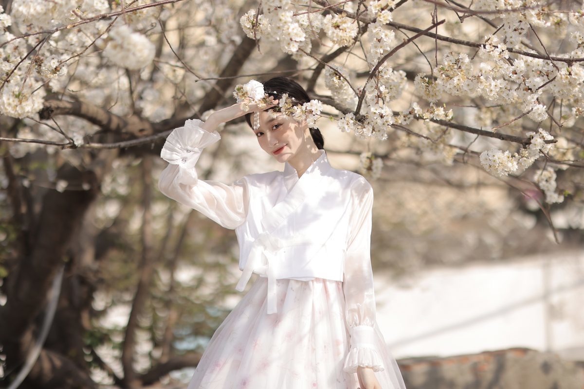 图片[20]-YiTuYu艺图语 Vol.3876 Xiao Duo Duo Yao Bao Fu[47P]-六色网
