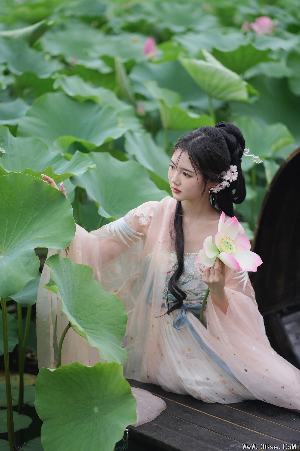图片[21]-YiTuYu艺图语 Vol.5160 Shi Yu Gan A[25P]-六色网