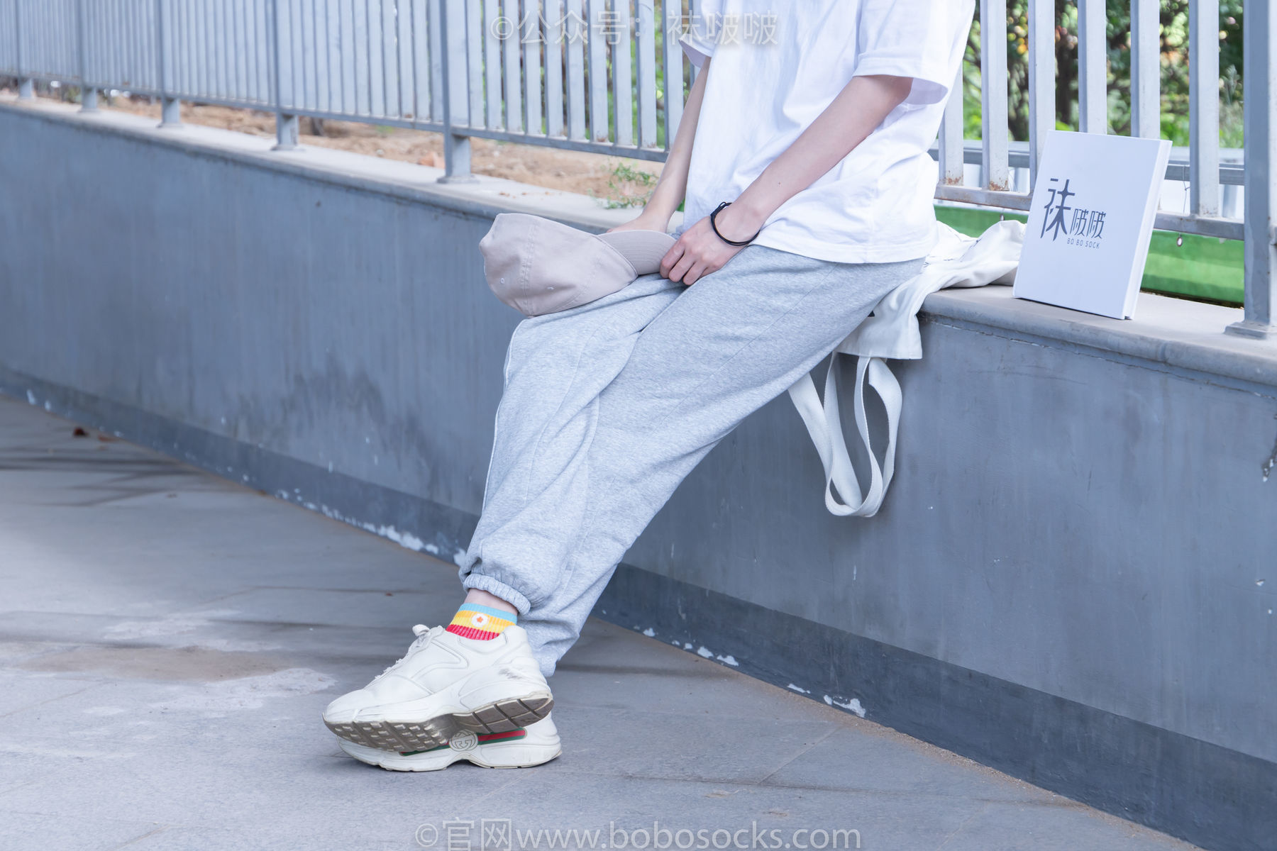 图片[26]-BoBoSocks袜啵啵 No.012 泡芙-运动鞋、白棉袜、裸足[132P]-六色网