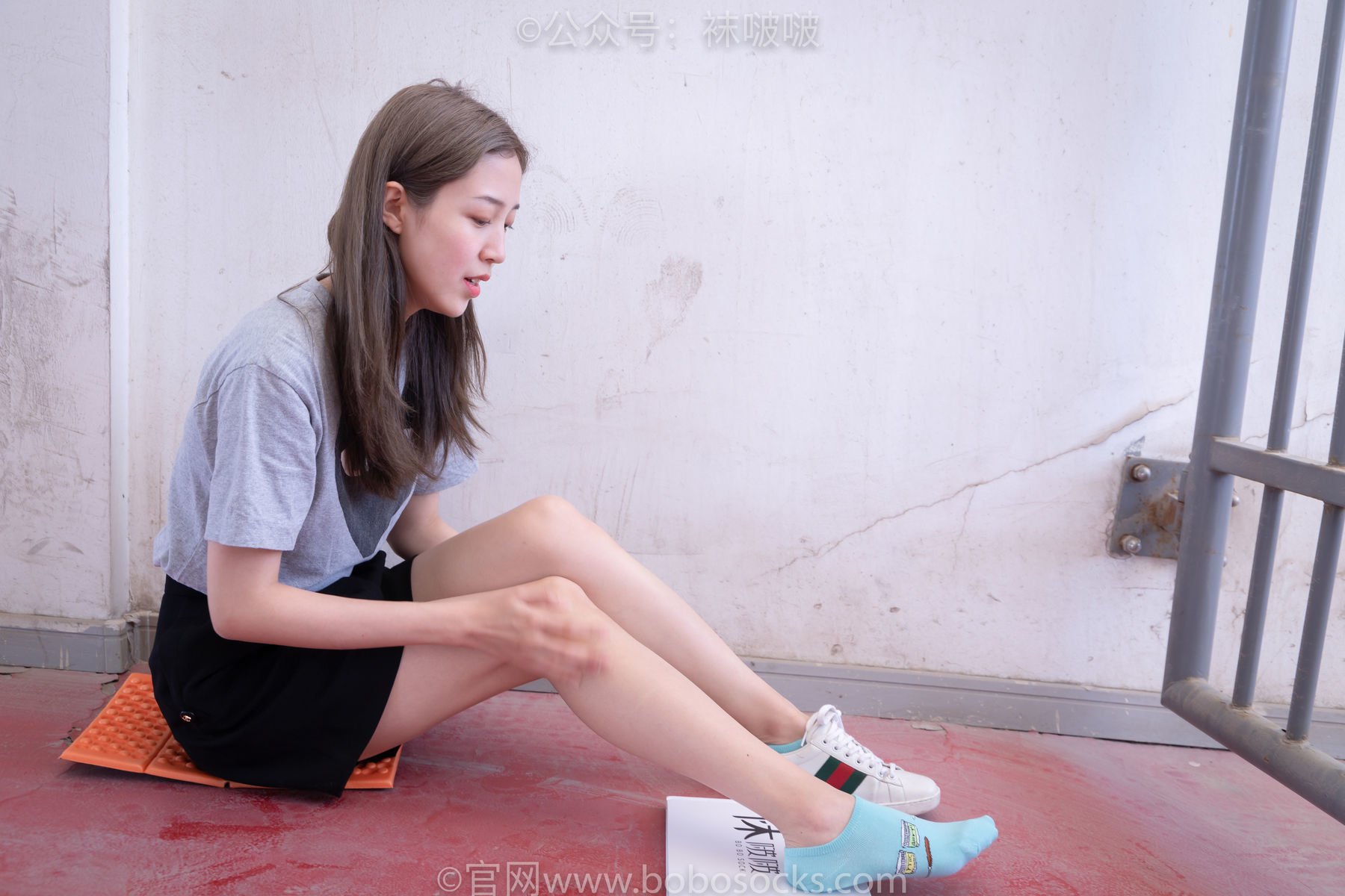 图片[37]-BoBoSocks袜啵啵 积分限定作品006 泡芙-板鞋、天蓝色短棉袜、裸足[138P]-六色网