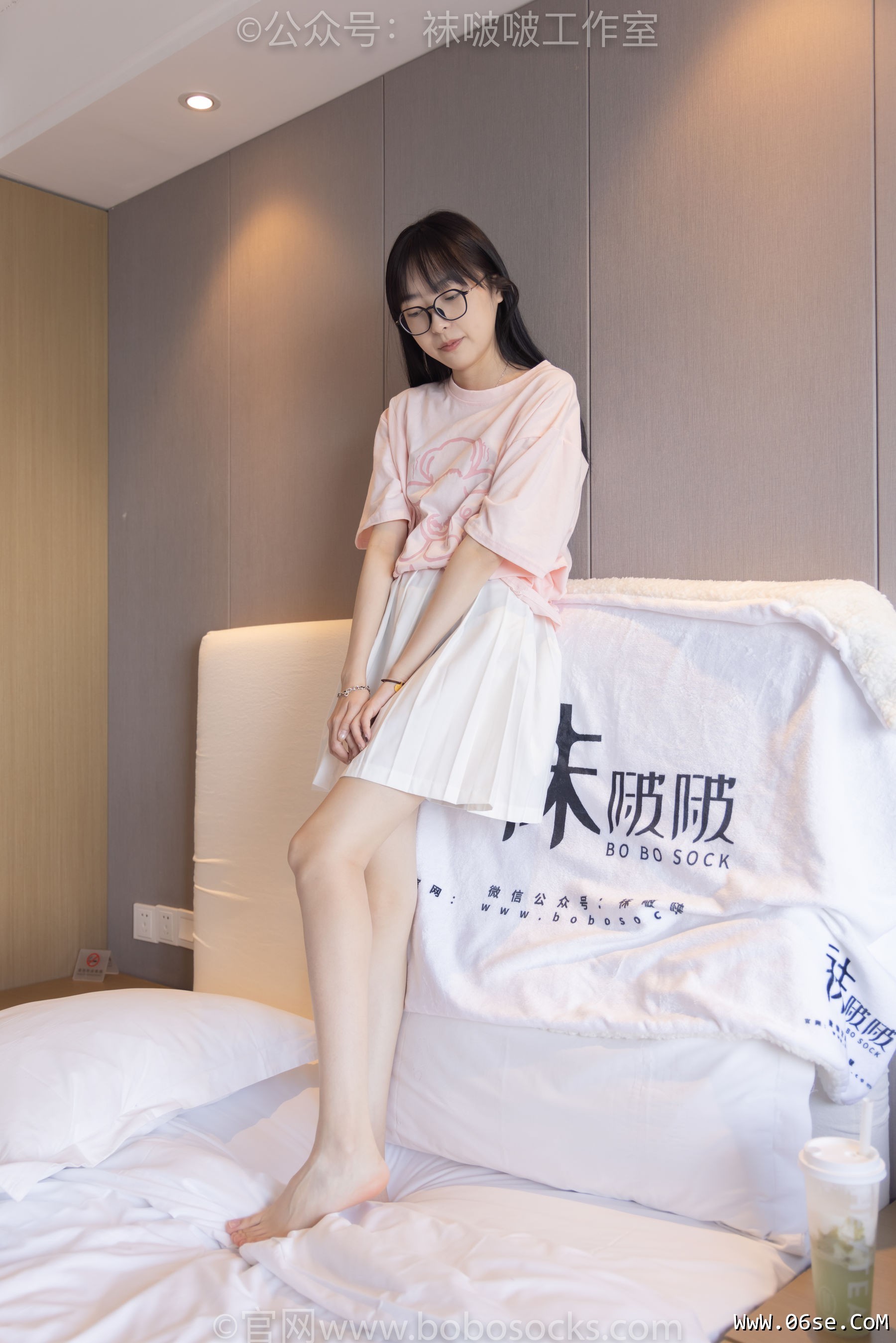图片[86]-BoBoSocks袜啵啵 No.091 稚予-板鞋、淡粉色船袜、黑色船袜、裸足[148P]-六色网