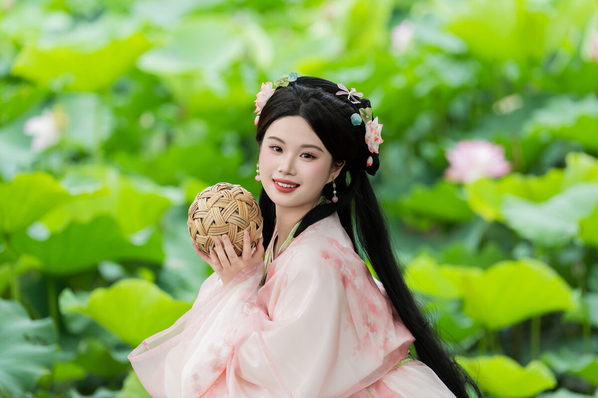 图片[24]-YiTuYu艺图语 Vol.7333 Xi Gua[25P]-六色网