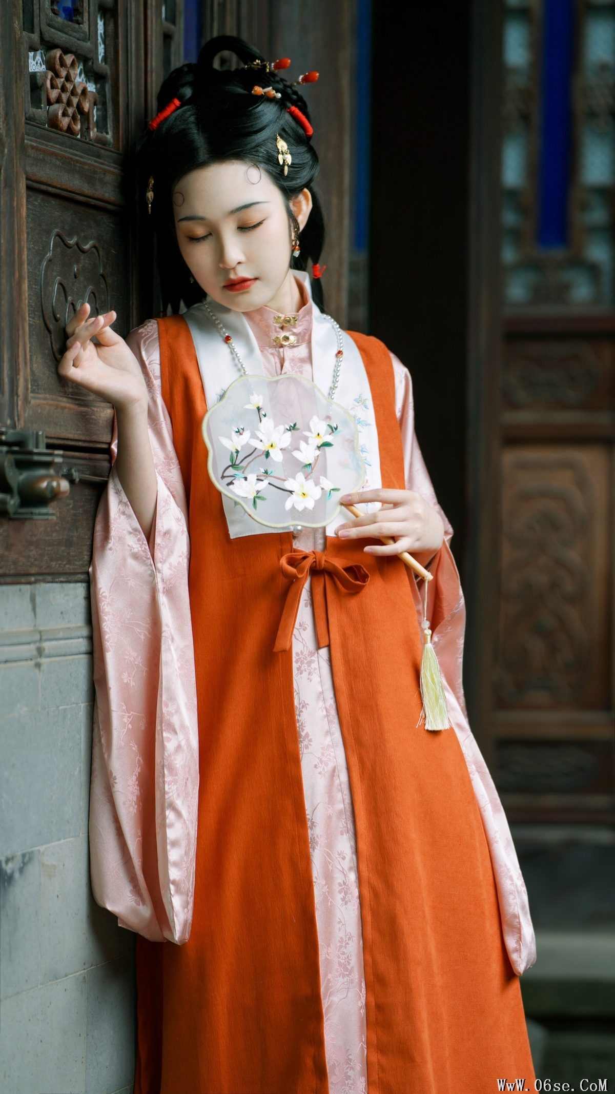 图片[16]-YiTuYu艺图语 Vol.3769 Ai Tan Xian De Xia Shang Zhou[23P]-六色网