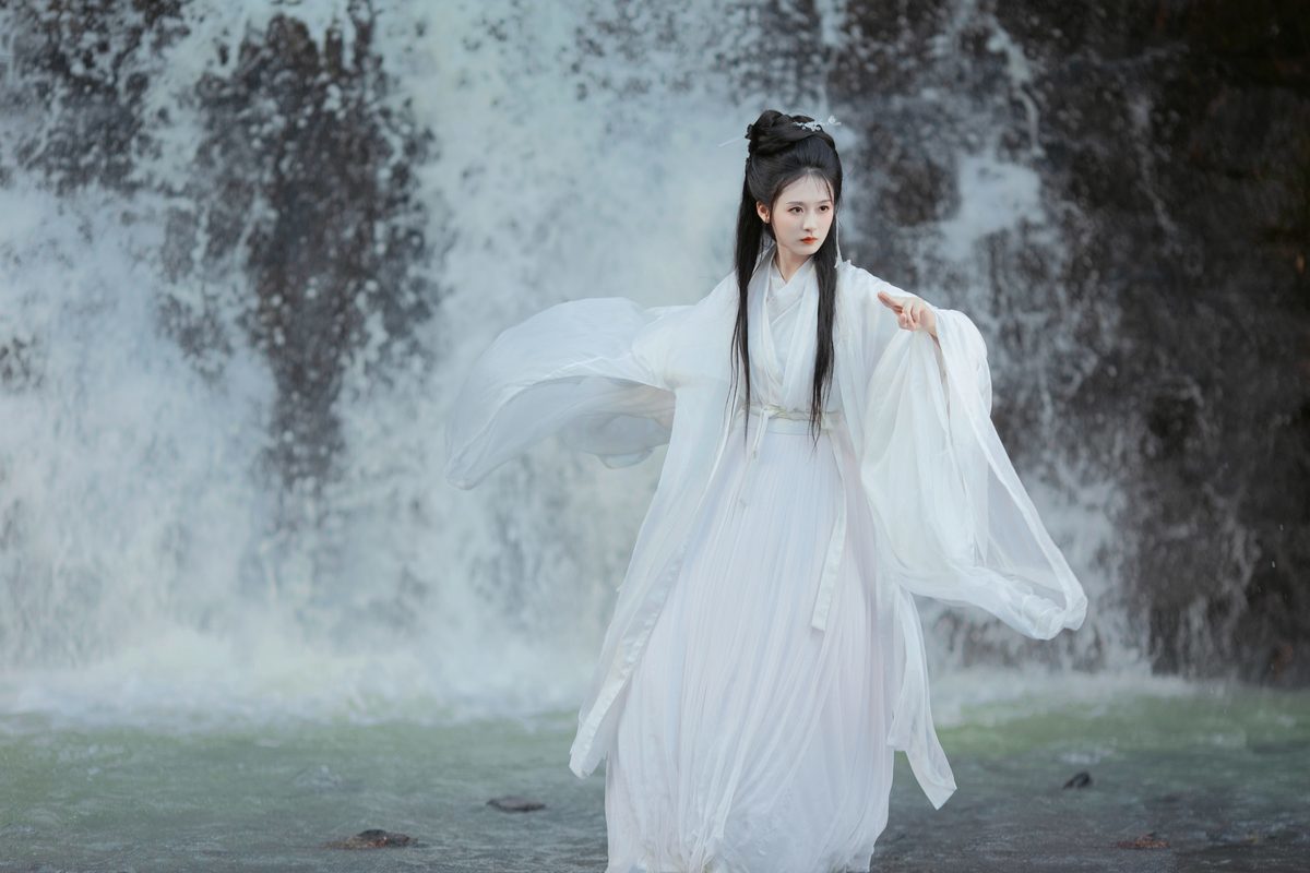 图片[14]-YiTuYu艺图语 Vol.5754 Shu Pian Yoyi[44P]-六色网