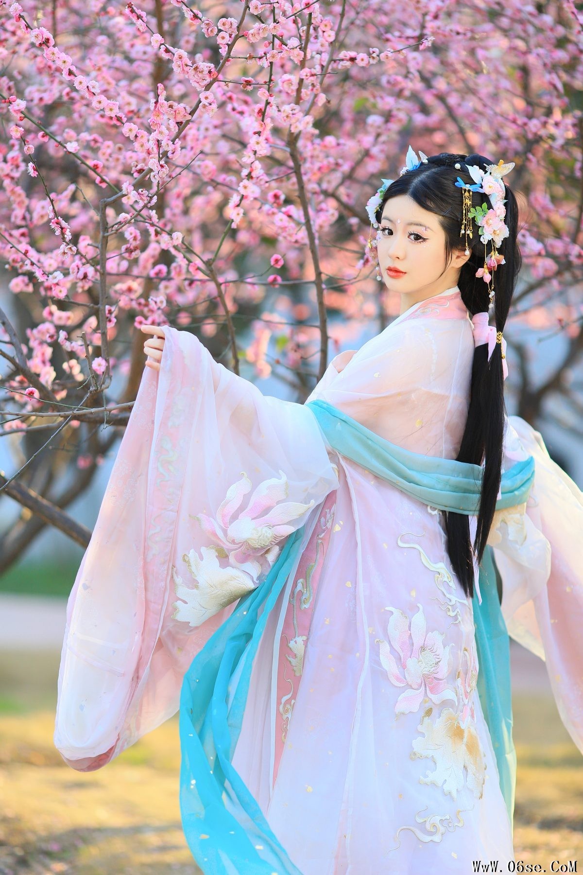 图片[19]-YiTuYu艺图语 Vol.5158 Bu Ke Ai De He He Miao[29P]-六色网