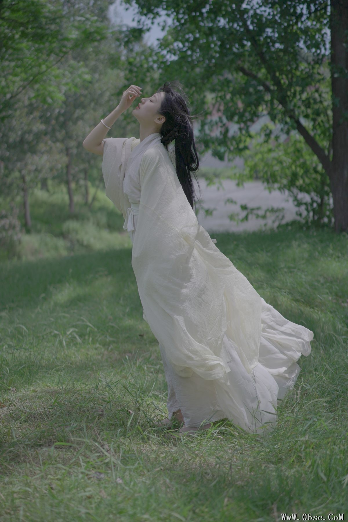 图片[4]-YiTuYu艺图语 Vol.3782 Yin He San Qian Li[23P]-六色网
