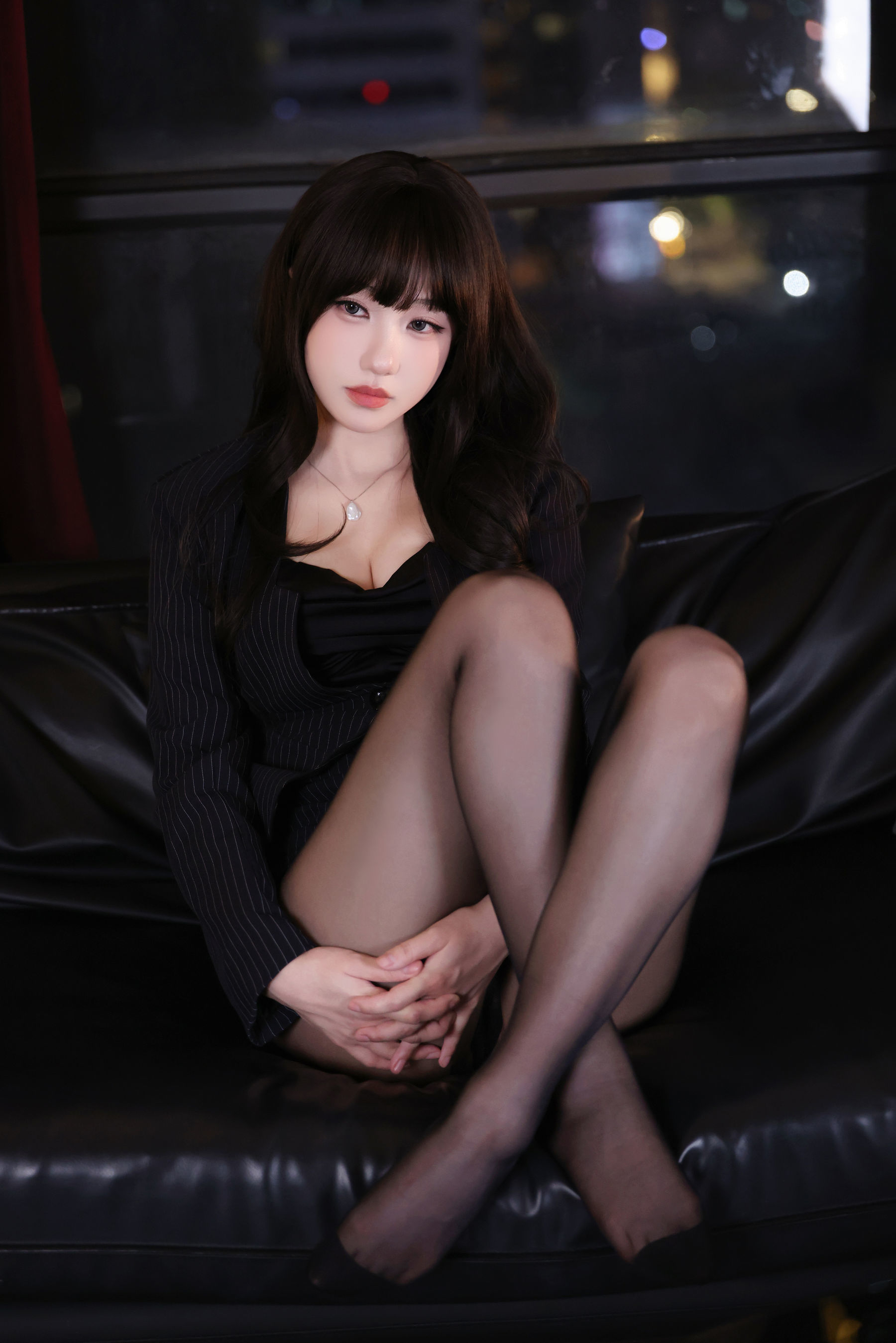 图片[39]-无影喵喵 – 黑丝 棚拍[66P]-六色网