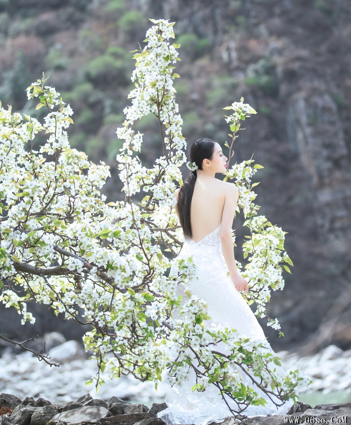 图片[25]-YiTuYu艺图语 Vol.4413 Wei Wei[35P]-六色网