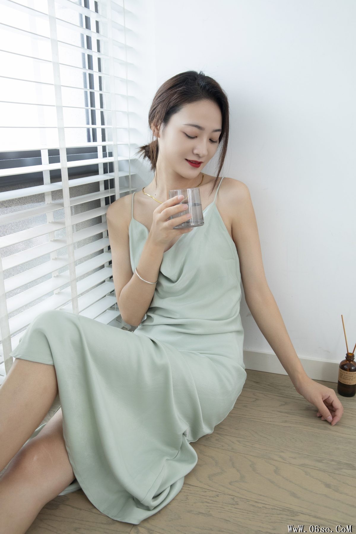 图片[21]-YiTuYu艺图语 Vol.5459 Zhou Xu Xu[25P]-六色网