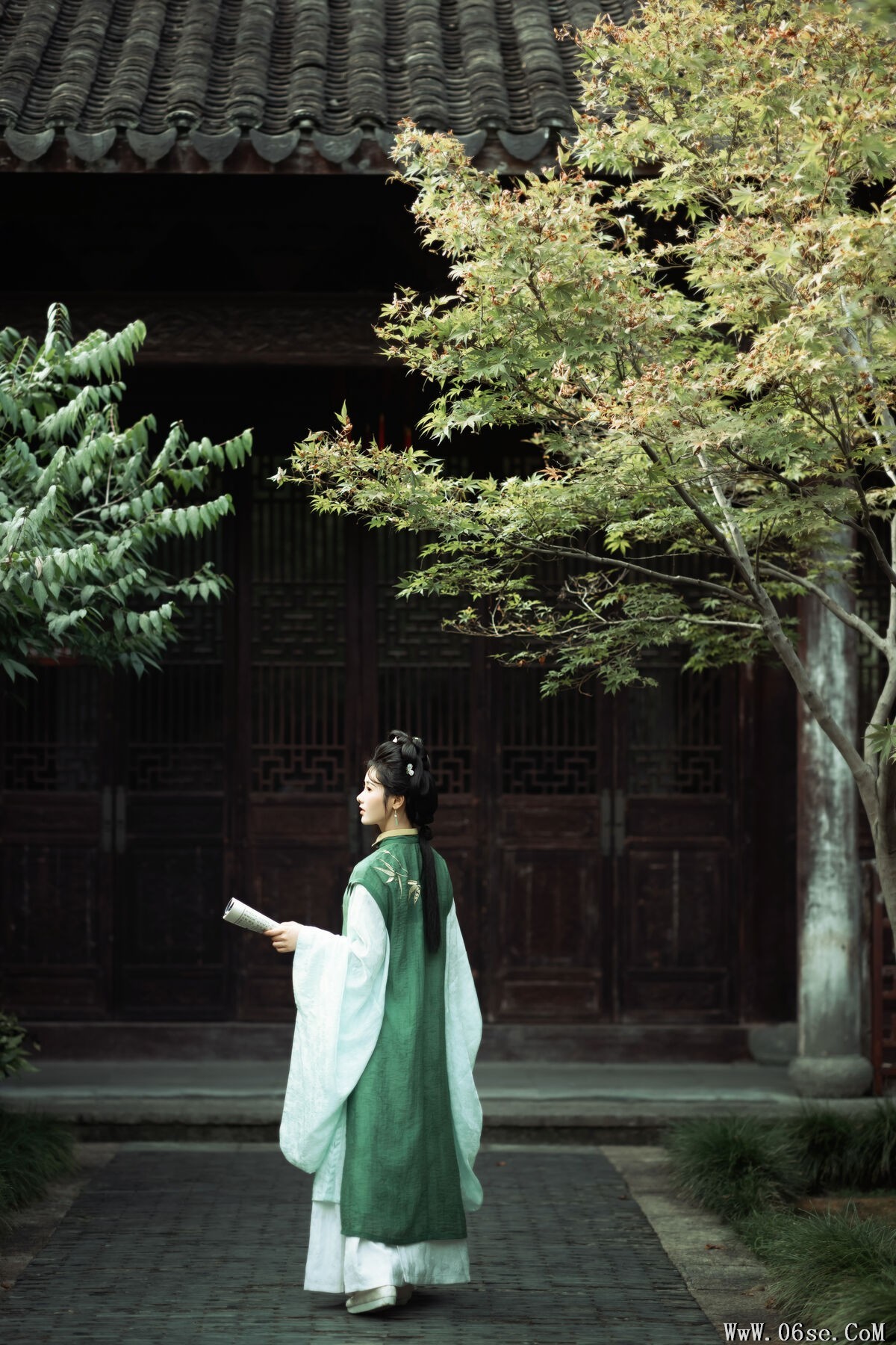 图片[33]-YiTuYu艺图语 Vol.7720 Ren Jian Yue-su Chen[36P]-六色网