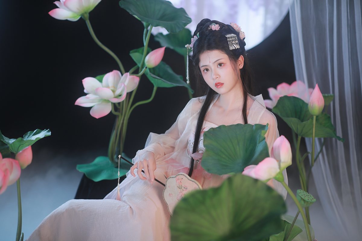 图片[14]-YiTuYu艺图语 Vol.4974 Dai Bu Zhu De Yi Mi[37P]-六色网
