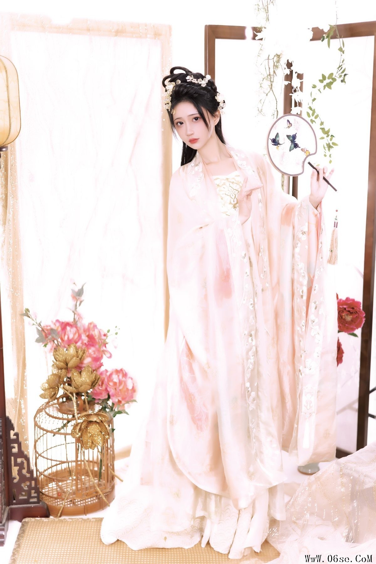 图片[24]-YiTuYu艺图语 Vol.3434 Qi Luo Sheng De Xiao Su Su[28P]-六色网