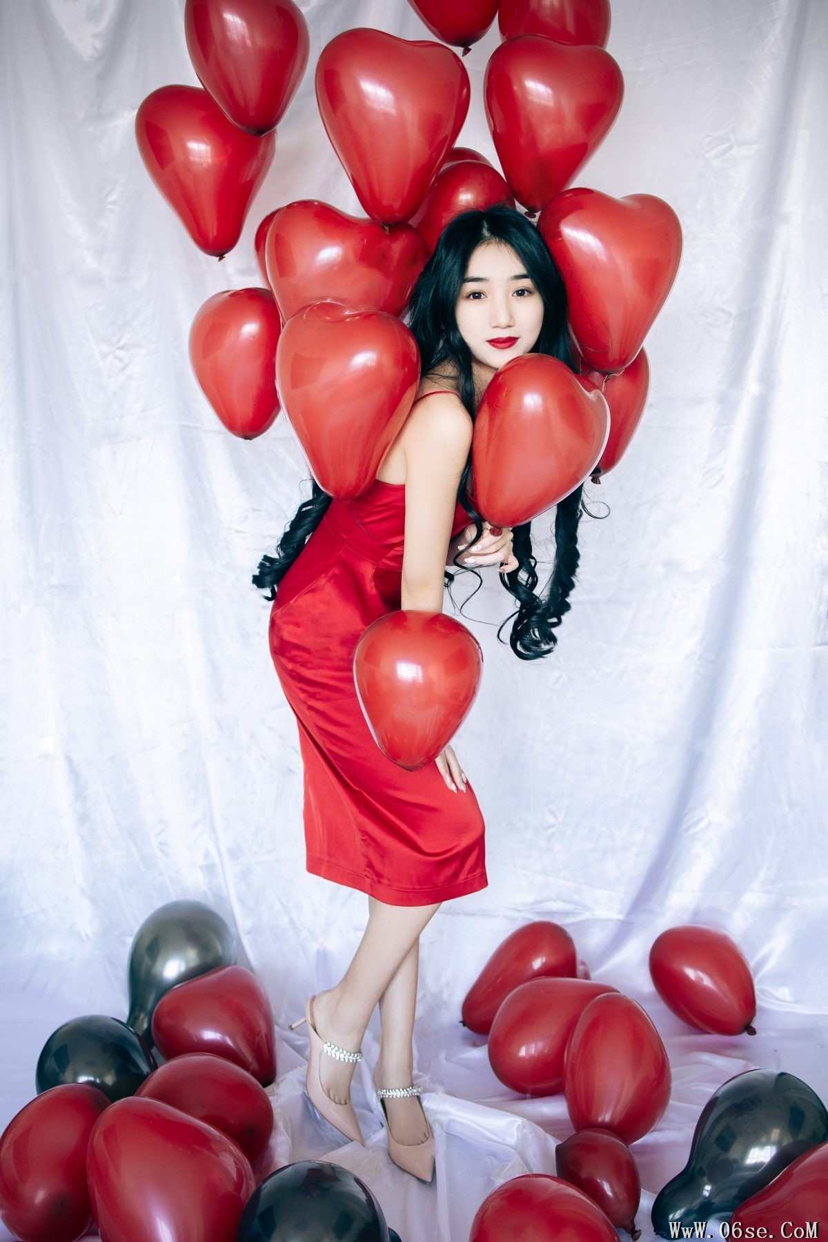 图片[23]-YiTuYu艺图语 Vol.4495 Yi Yu He Bao Dan[32P]-六色网