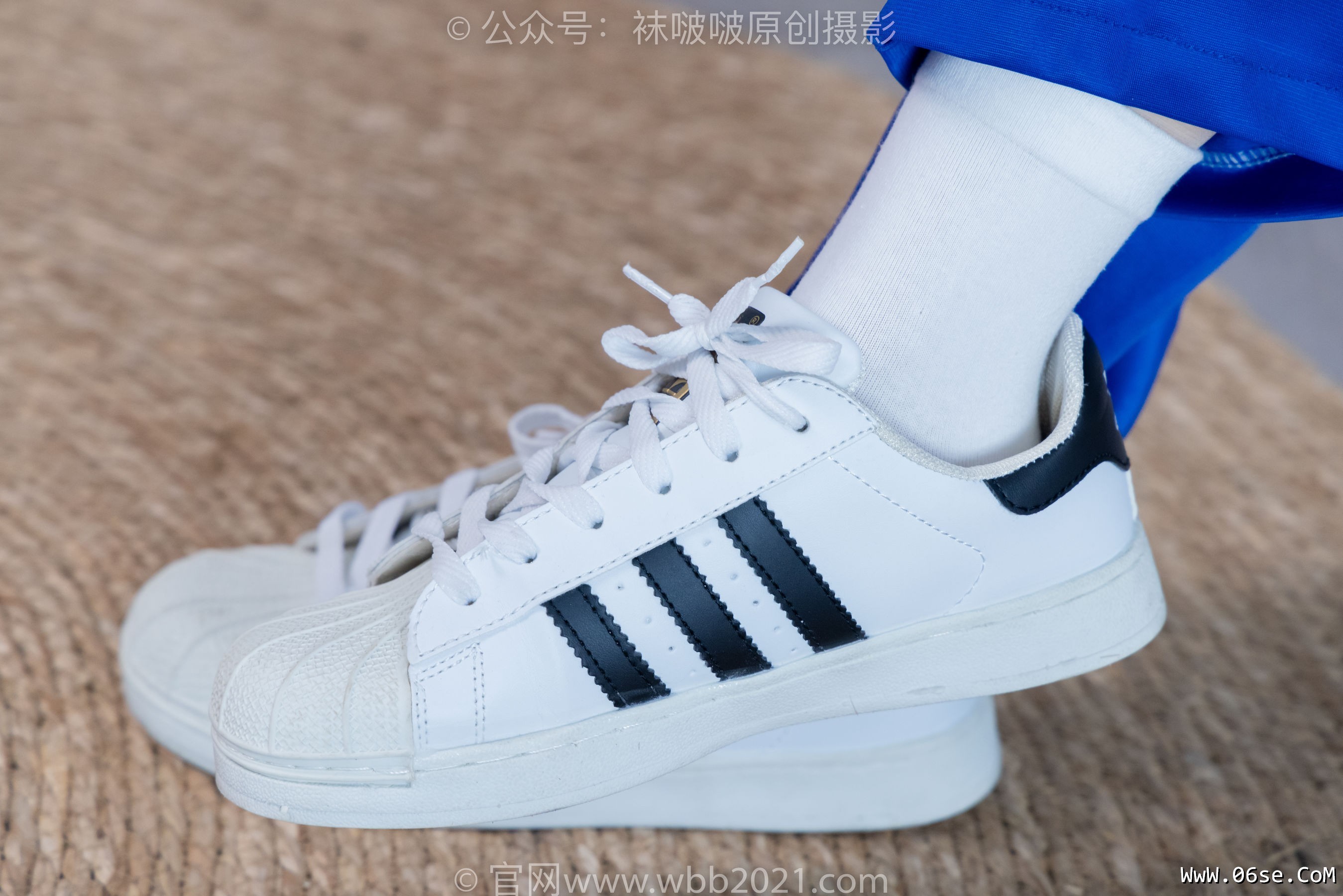 图片[66]-BoBoSocks袜啵啵 No.351 甜甜圈 -板鞋、白棉袜、肉丝、校服裤里丝[150P]-六色网
