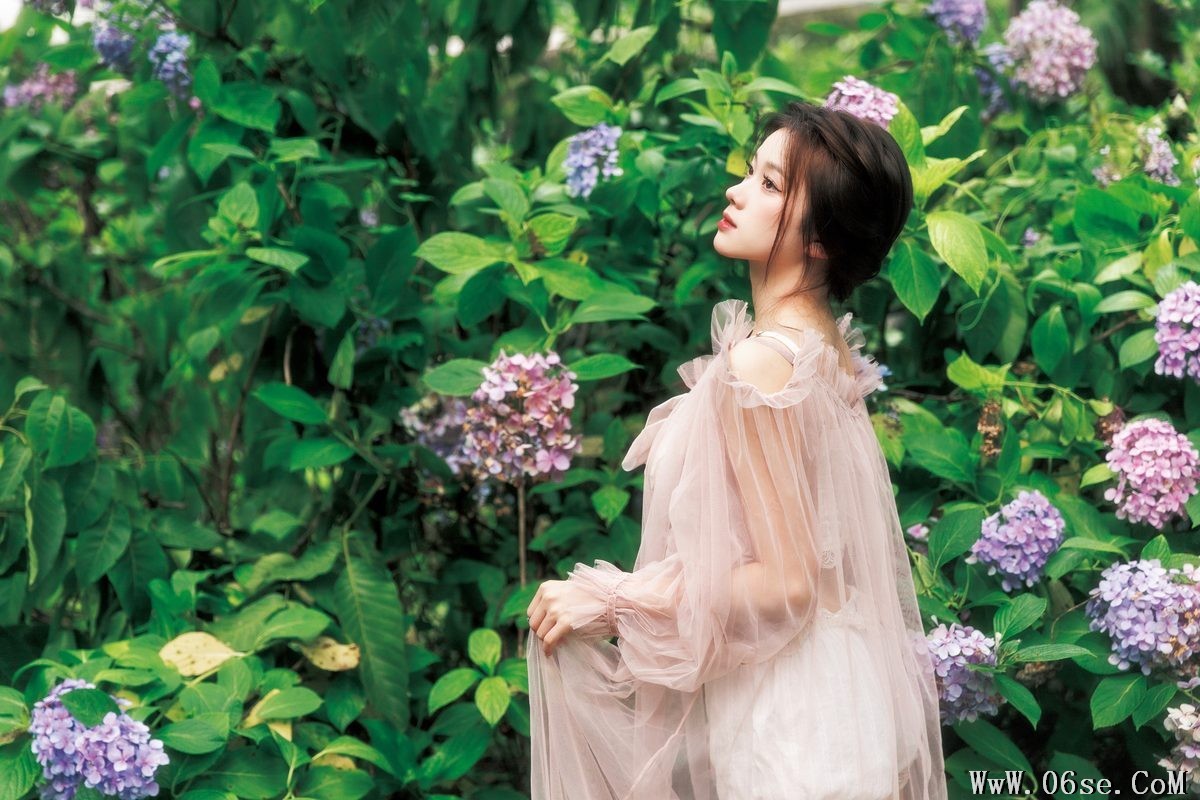 图片[16]-YiTuYu艺图语 Vol.4942 Xiao Bei[25P]-六色网