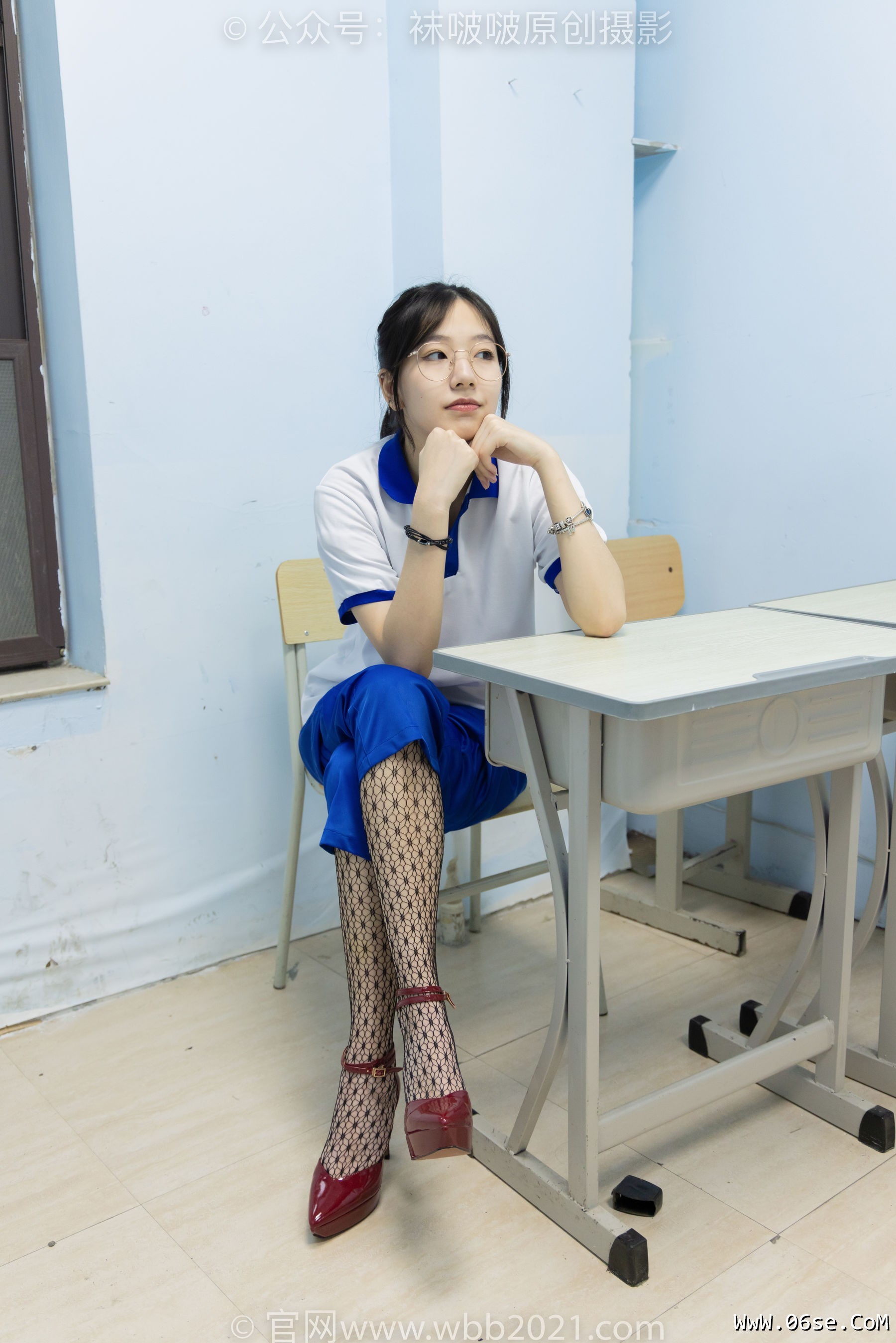 图片[70]-BoBoSocks袜啵啵 No.375 小甜豆 -高跟鞋、黑色蕾丝网袜、校服裤里丝[160P]-六色网