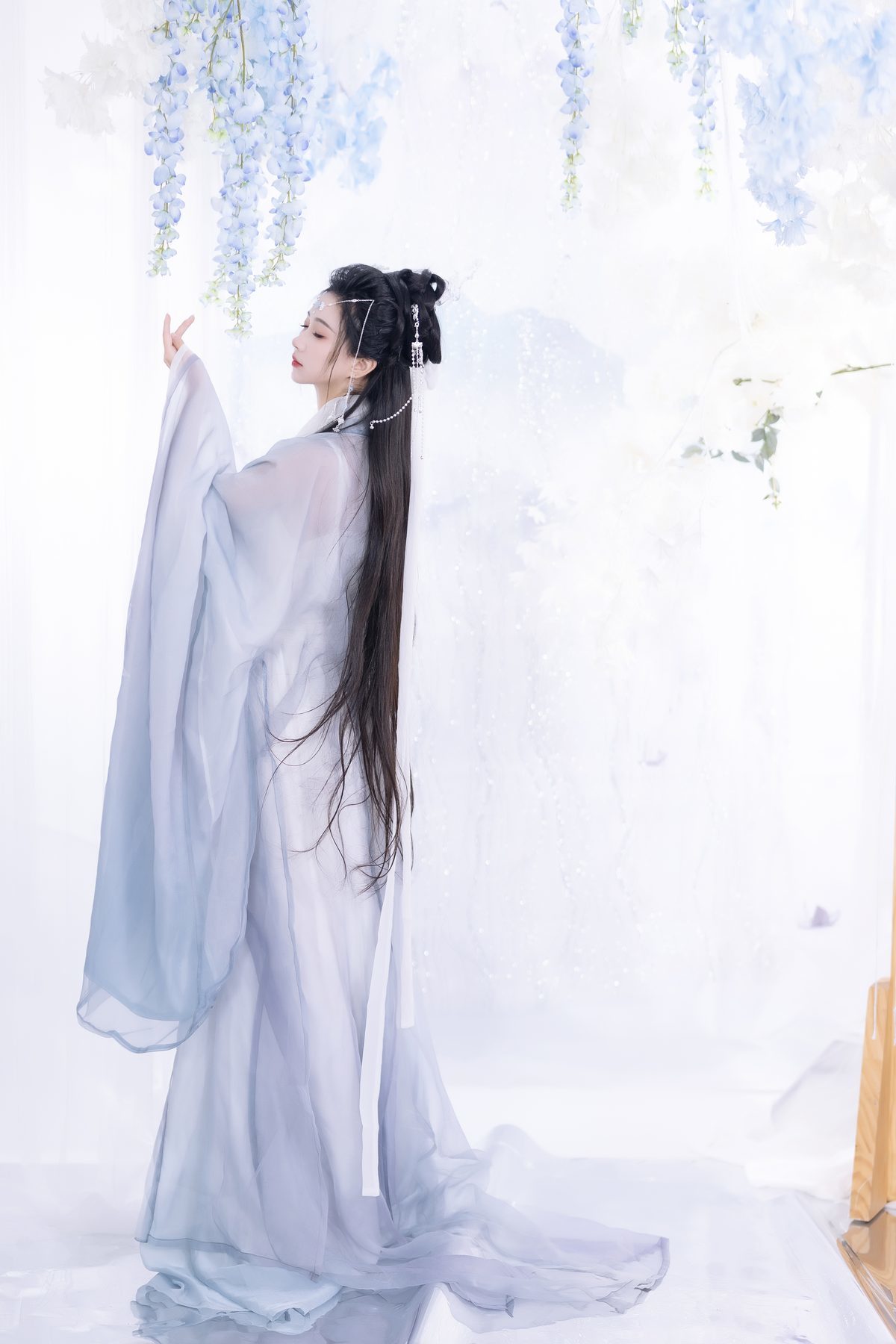 图片[12]-YiTuYu艺图语 Vol.6019 Qi Luo Sheng De Xiao Su Su[27P]-六色网