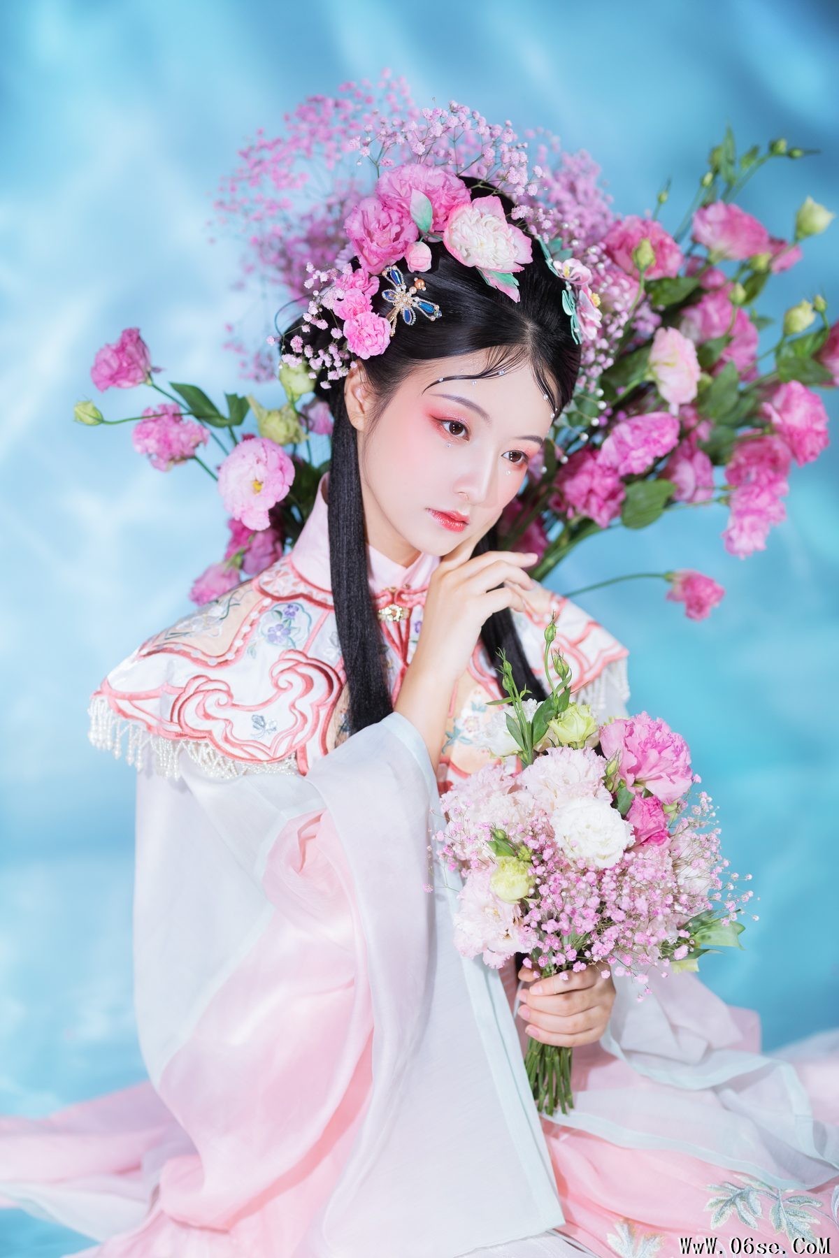 图片[5]-YiTuYu艺图语 Vol.4153 Pei Pei[26P]-六色网