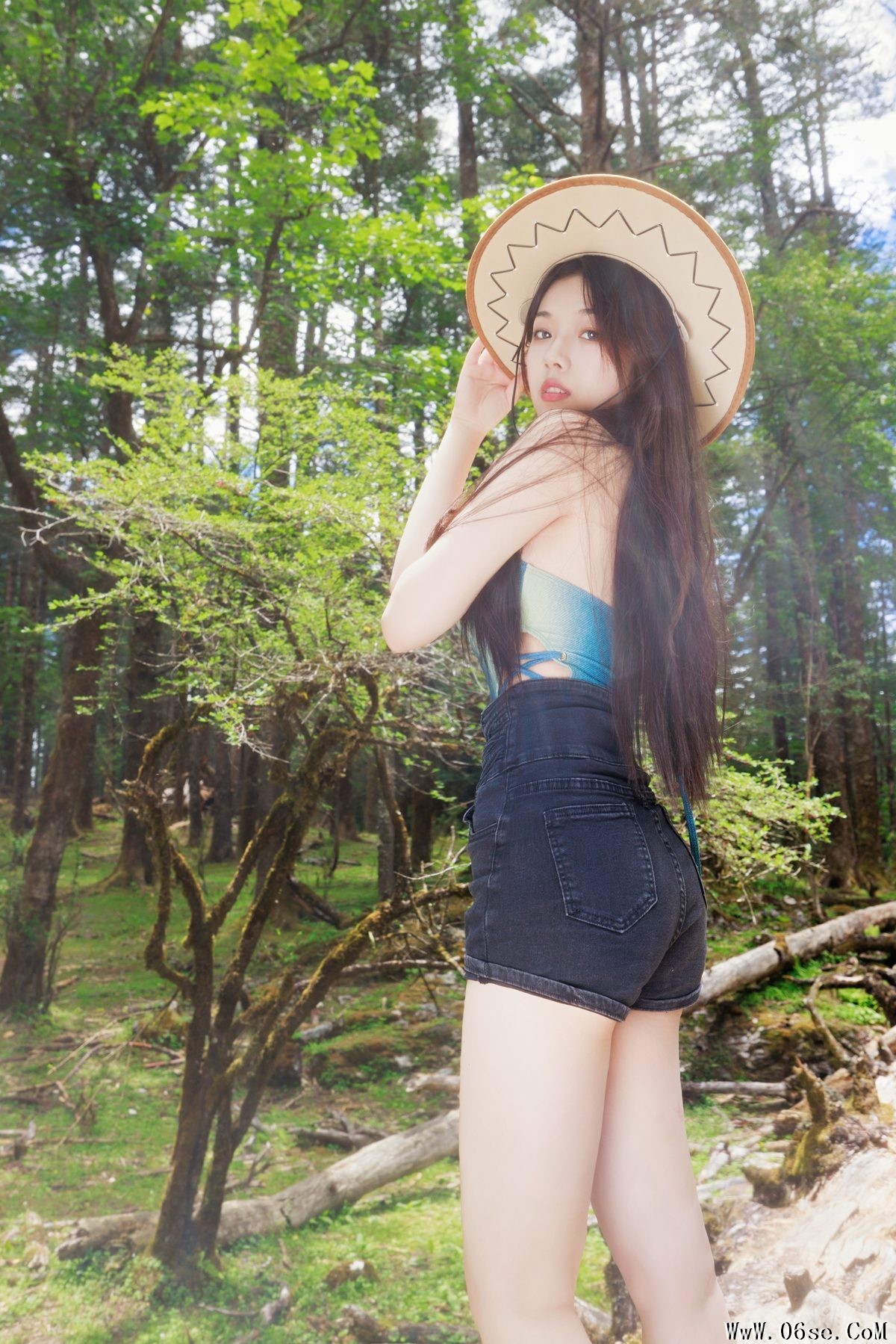 图片[12]-YiTuYu艺图语 Vol.5050 Pei Tong Xue[47P]-六色网