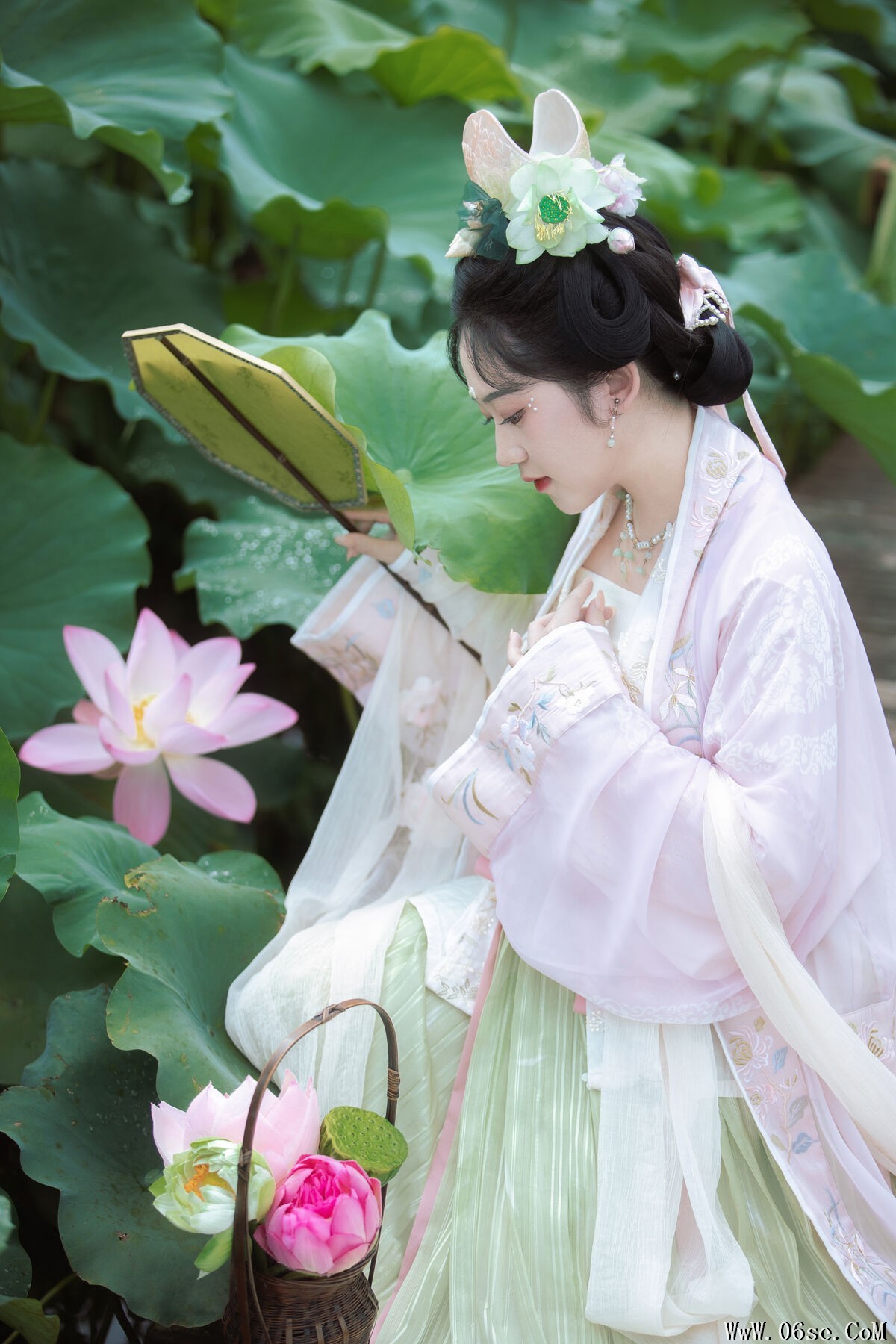 图片[24]-YiTuYu艺图语 Vol.7380 Shen Shi Si[25P]-六色网