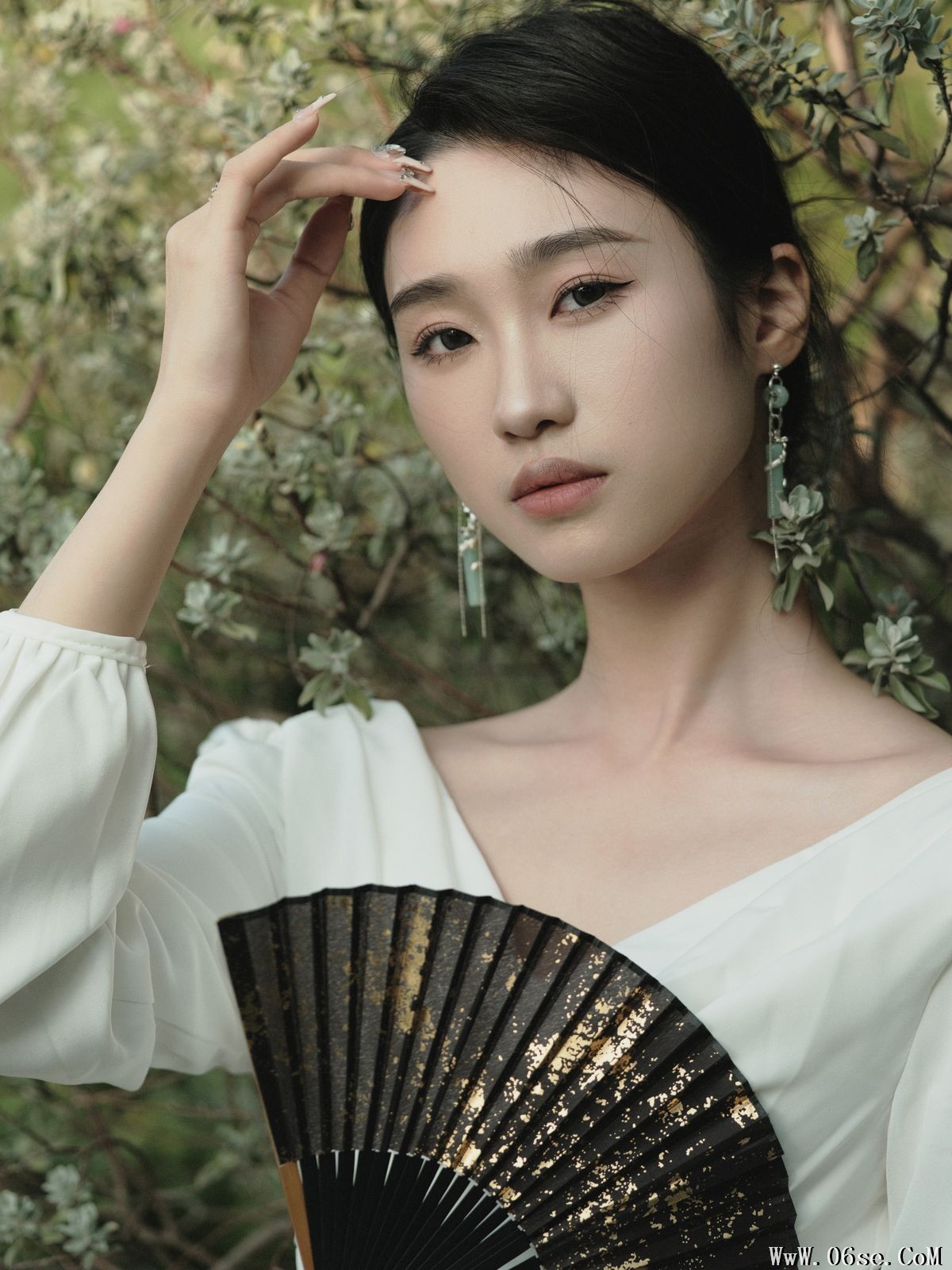 图片[37]-YiTuYu艺图语 Vol.3251 Likeu[47P]-六色网