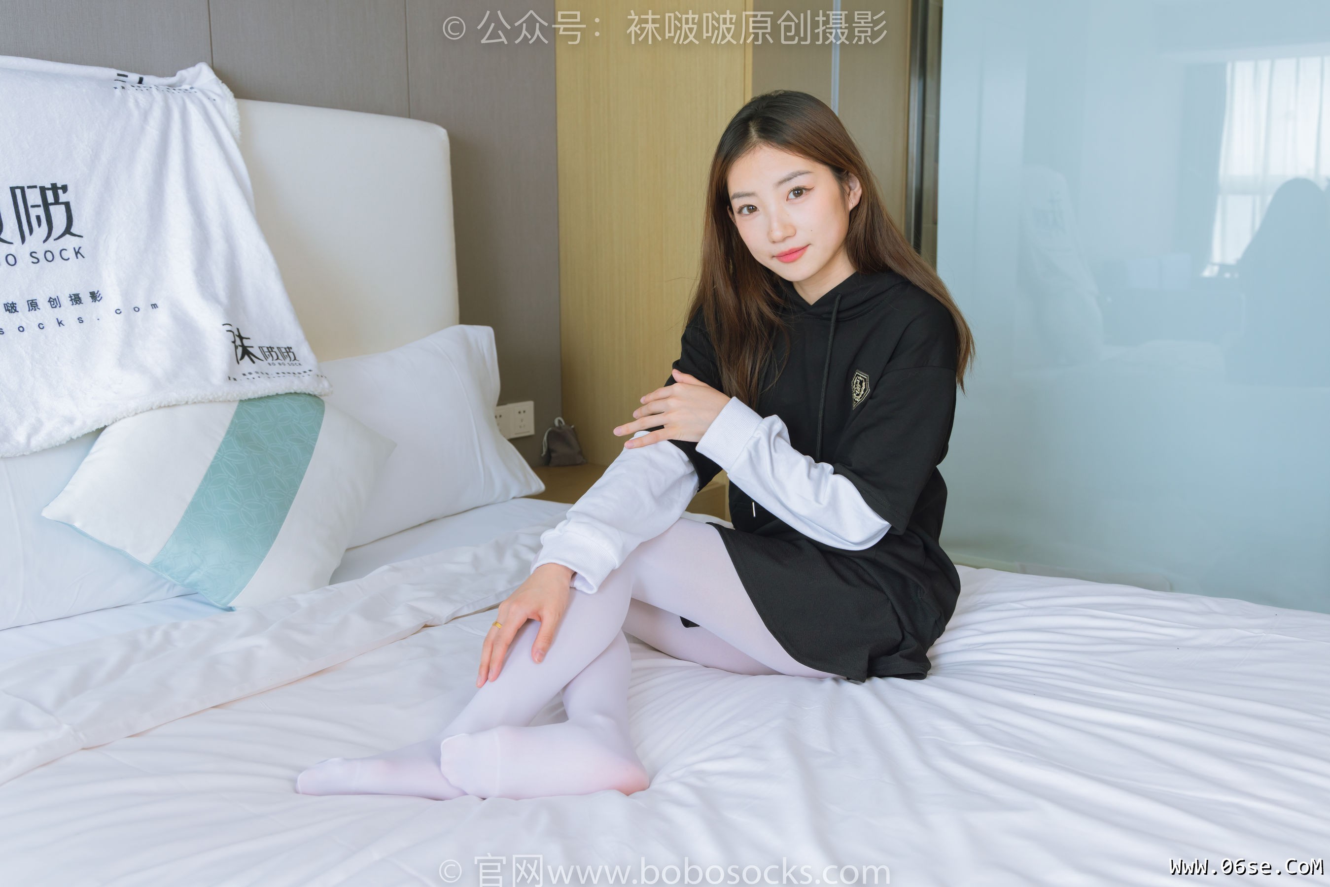 图片[107]-BoBoSocks袜啵啵 No.214 小沫 -黑色运动鞋、厚白丝[142P]-六色网