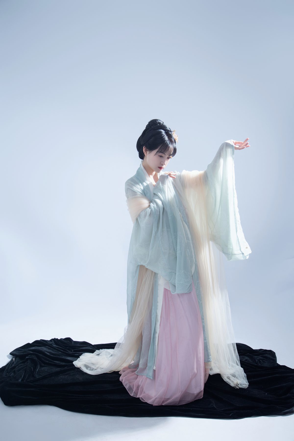 图片[12]-YiTuYu艺图语 Vol.6044 Yi Xuan[22P]-六色网