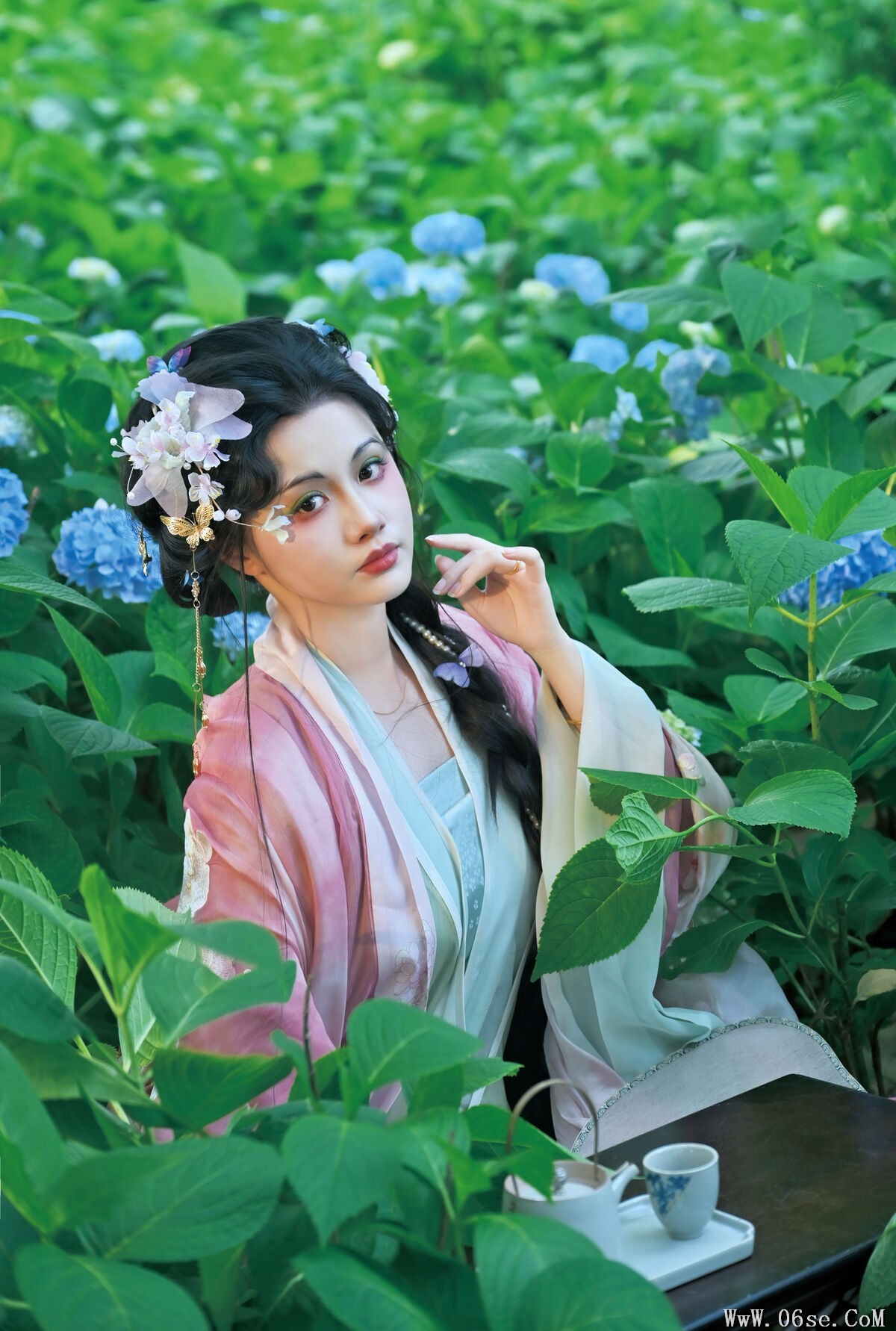 图片[22]-YiTuYu艺图语 Vol.7172 Yi Zhi Tou Lan De Li Li[22P]-六色网