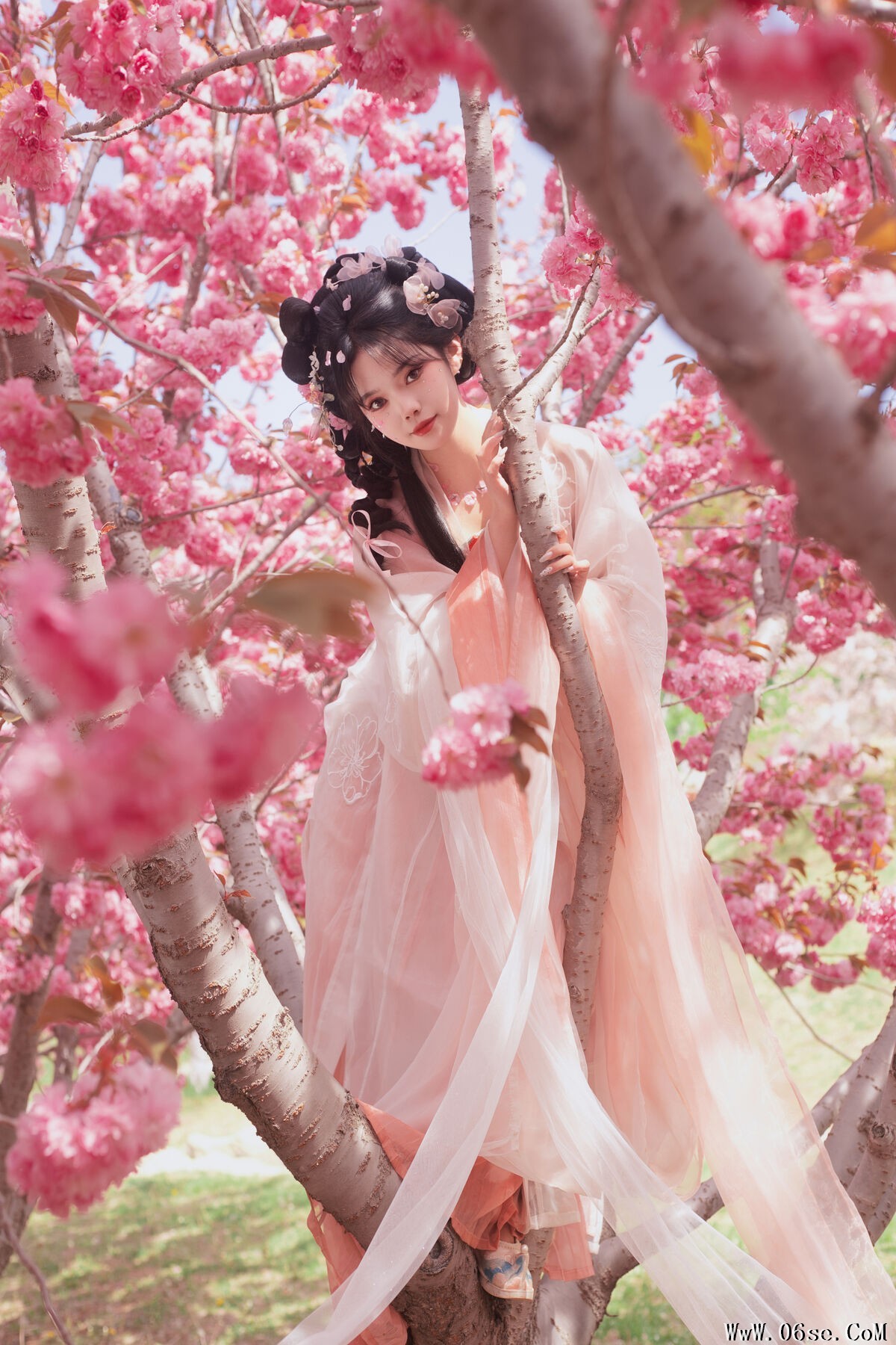 图片[7]-YiTuYu艺图语 Vol.7087 Wan Yi[27P]-六色网