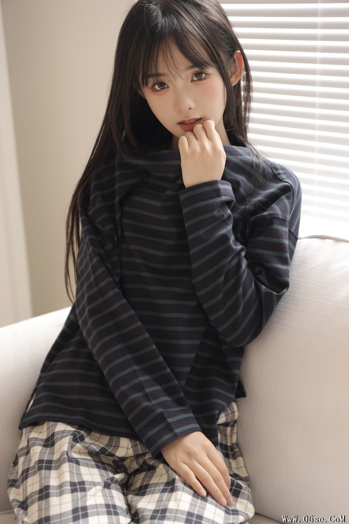 图片[21]-YiTuYu艺图语 Vol.3249 Li Li Zai W[31P]-六色网